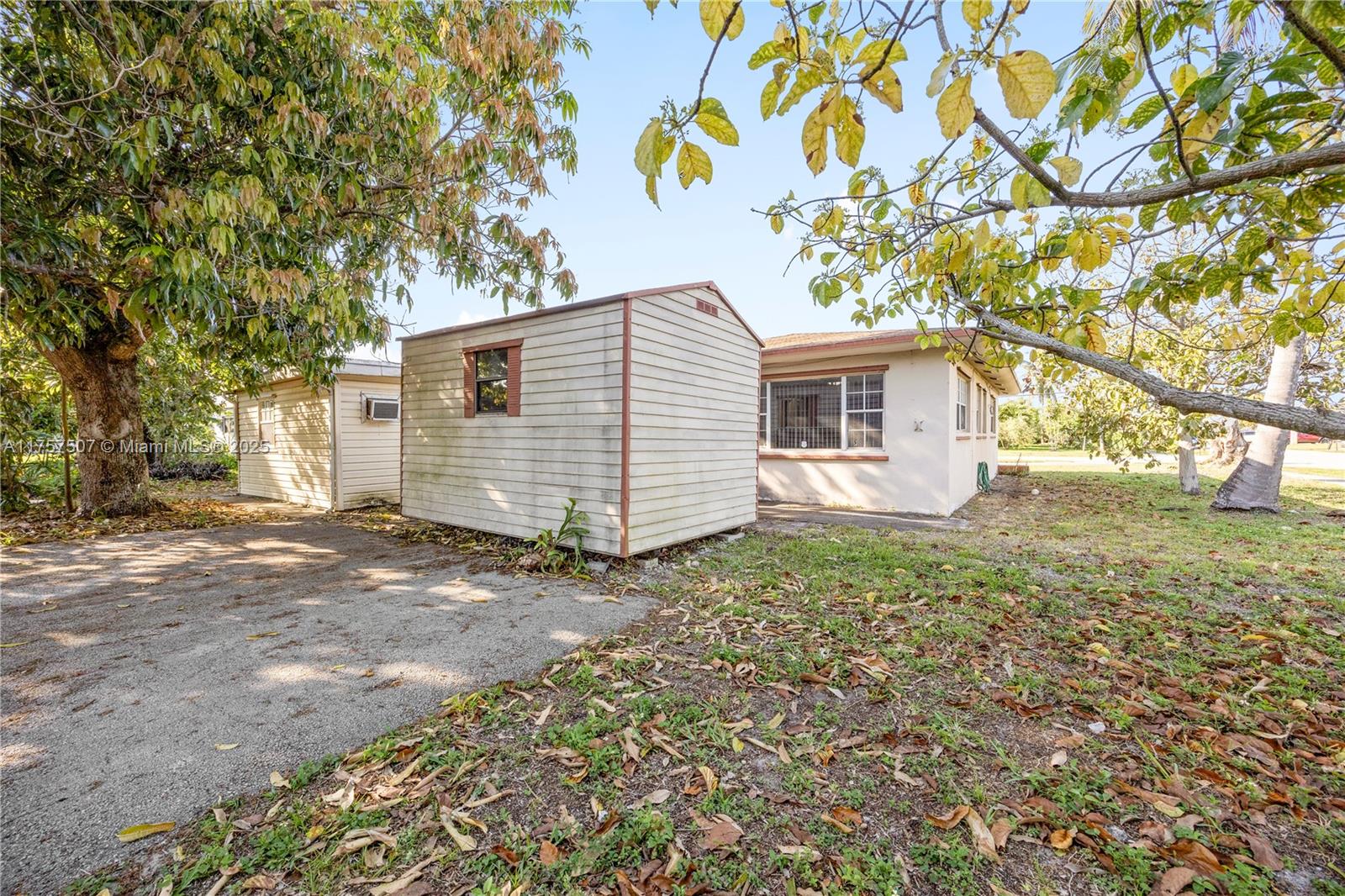4200 NW 2nd St, Plantation, Florida image 5