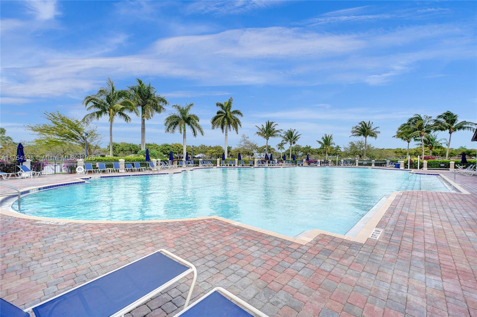 8896 SW 223rd Ter, Cutler Bay, Florida image 39