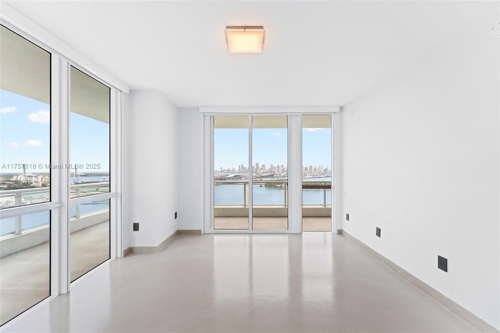 540 West Ave #2211, Miami Beach FL 33139