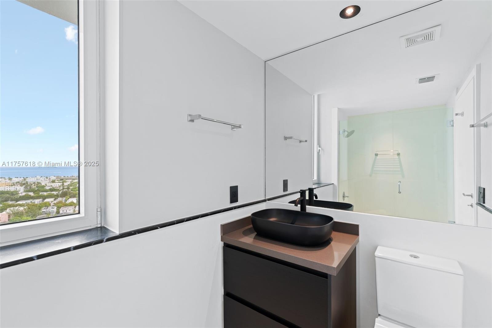 540 West Ave #2211, Miami Beach FL 33139