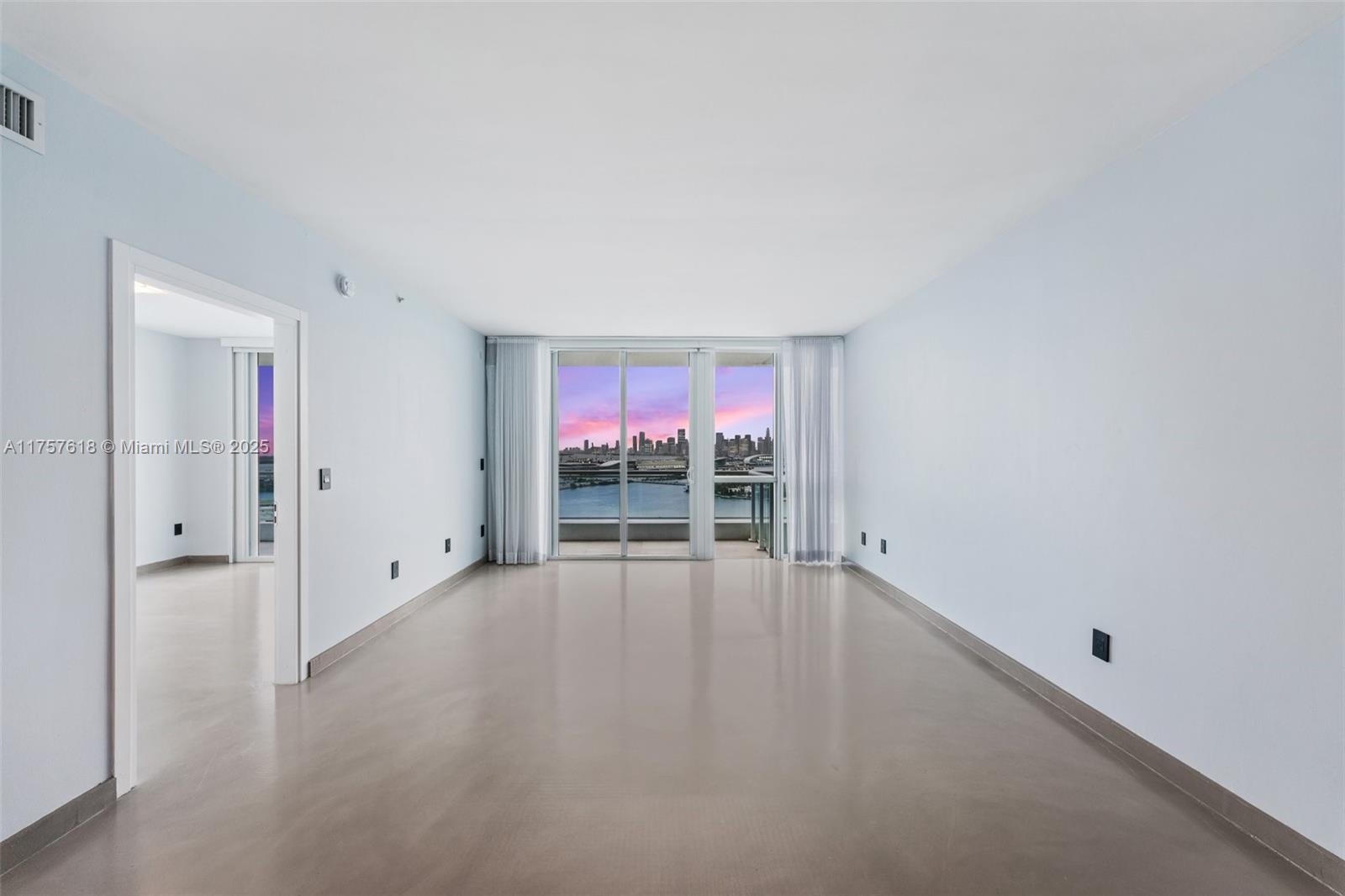 540 West Ave #2211, Miami Beach FL 33139