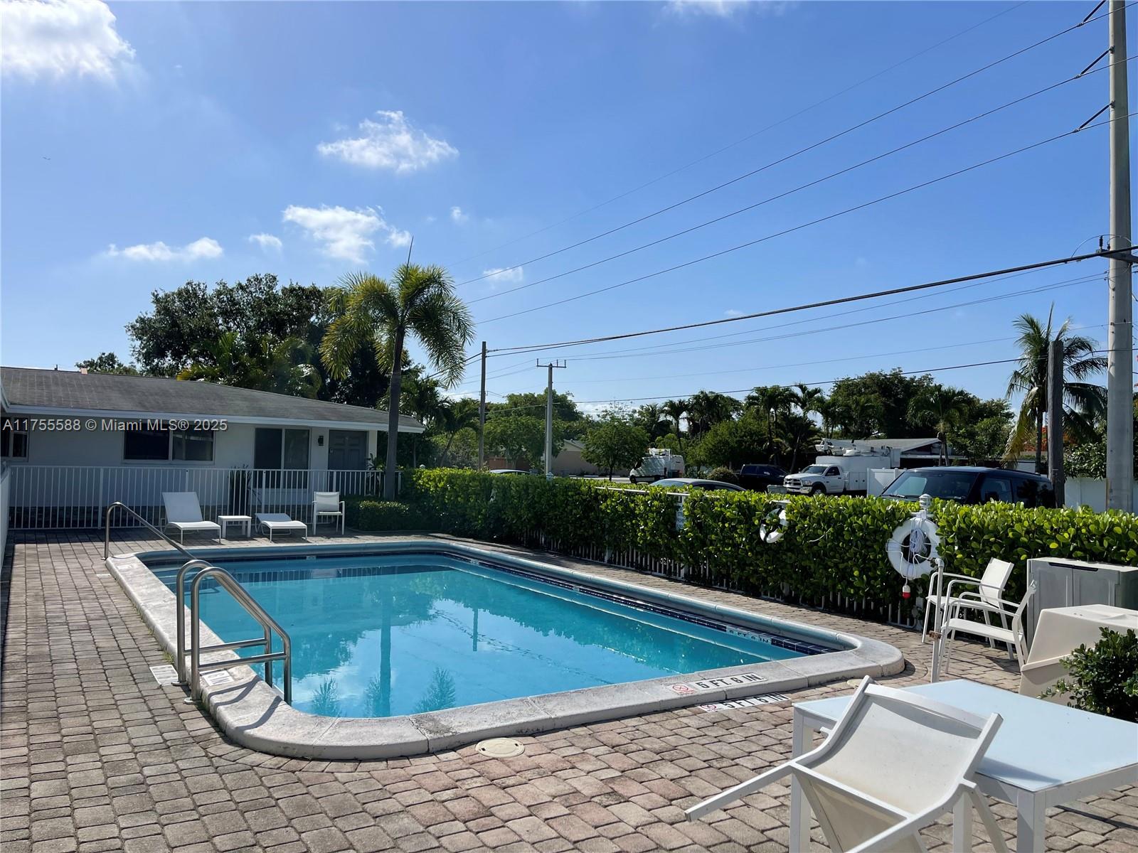 231 SW 15th St, Pompano Beach, Florida image 3
