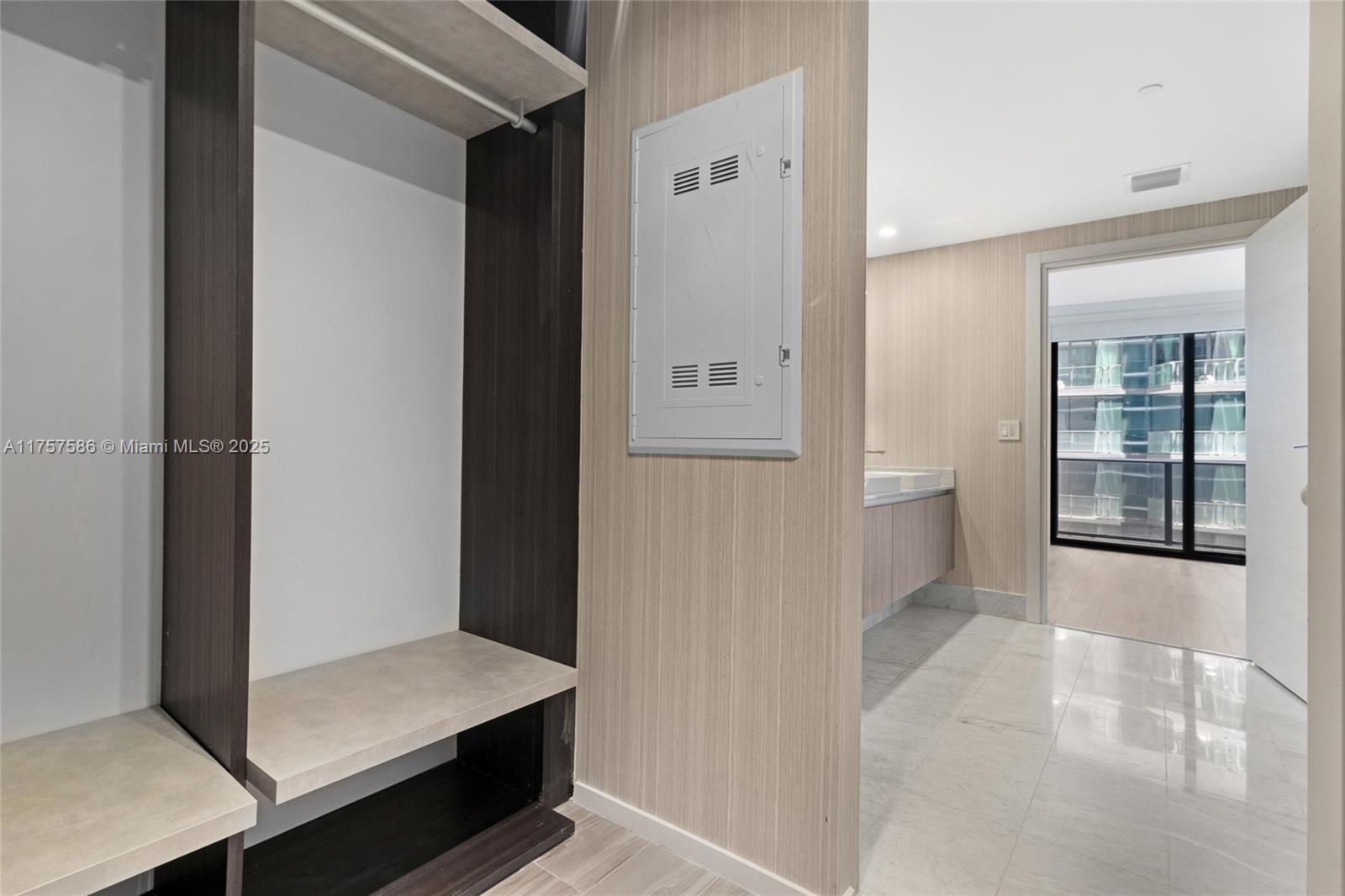 801 S Miami Ave #2508, Miami FL 33130