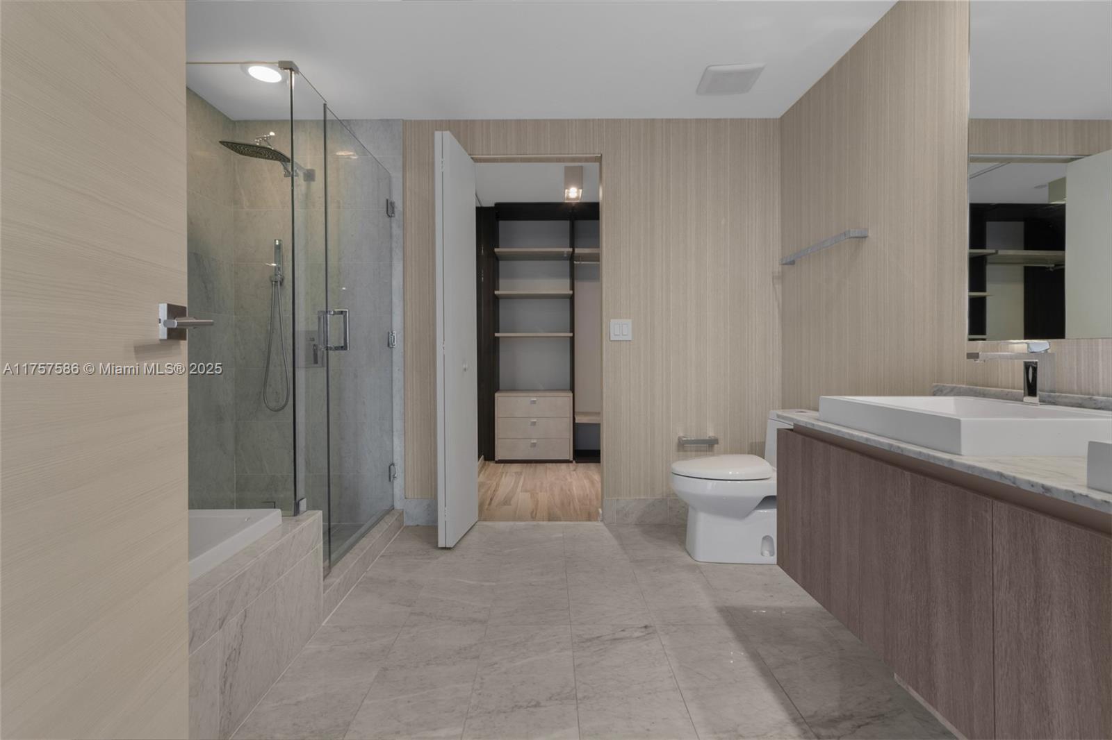 801 S Miami Ave #2508, Miami FL 33130