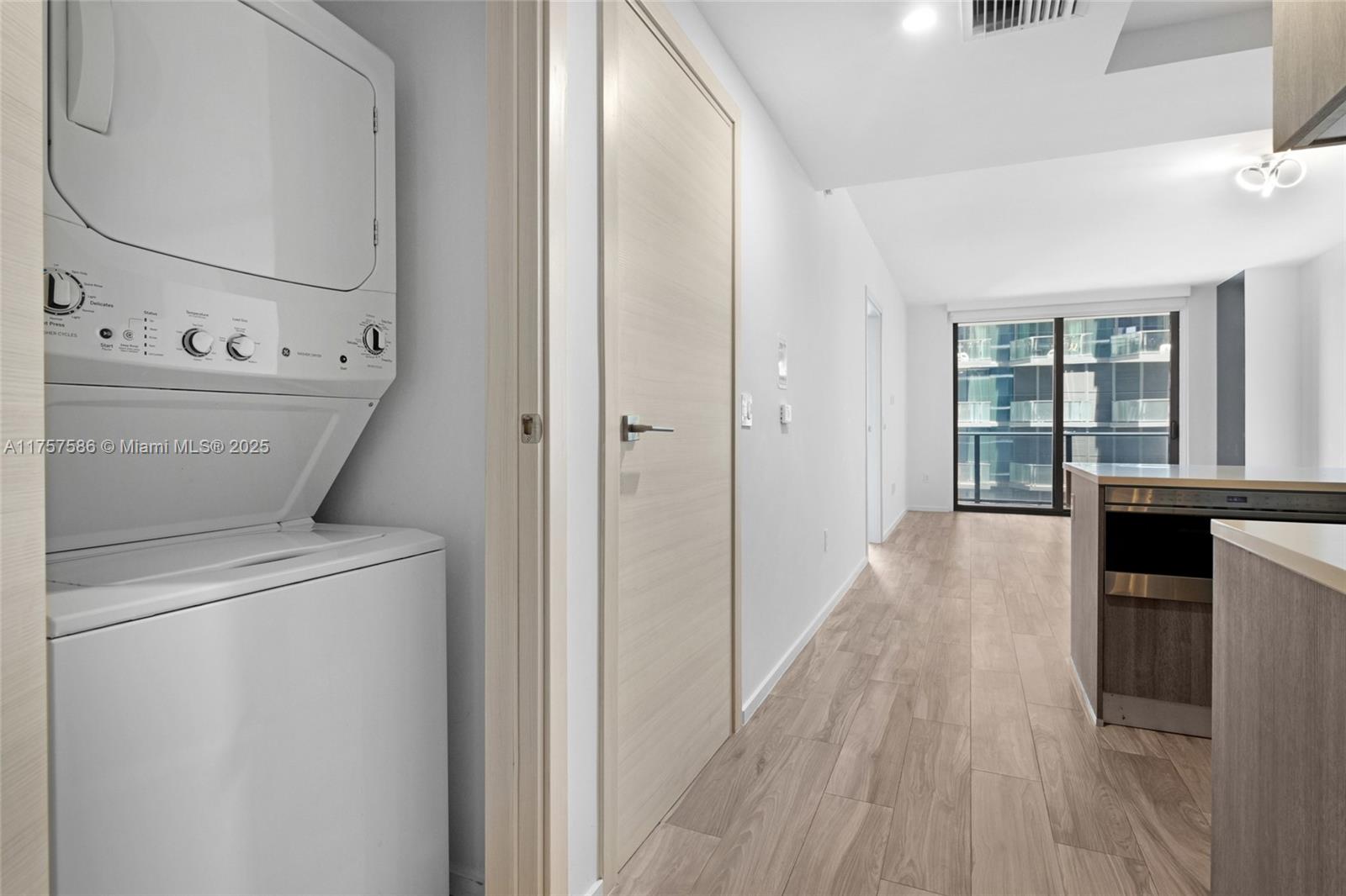 801 S Miami Ave #2508, Miami FL 33130