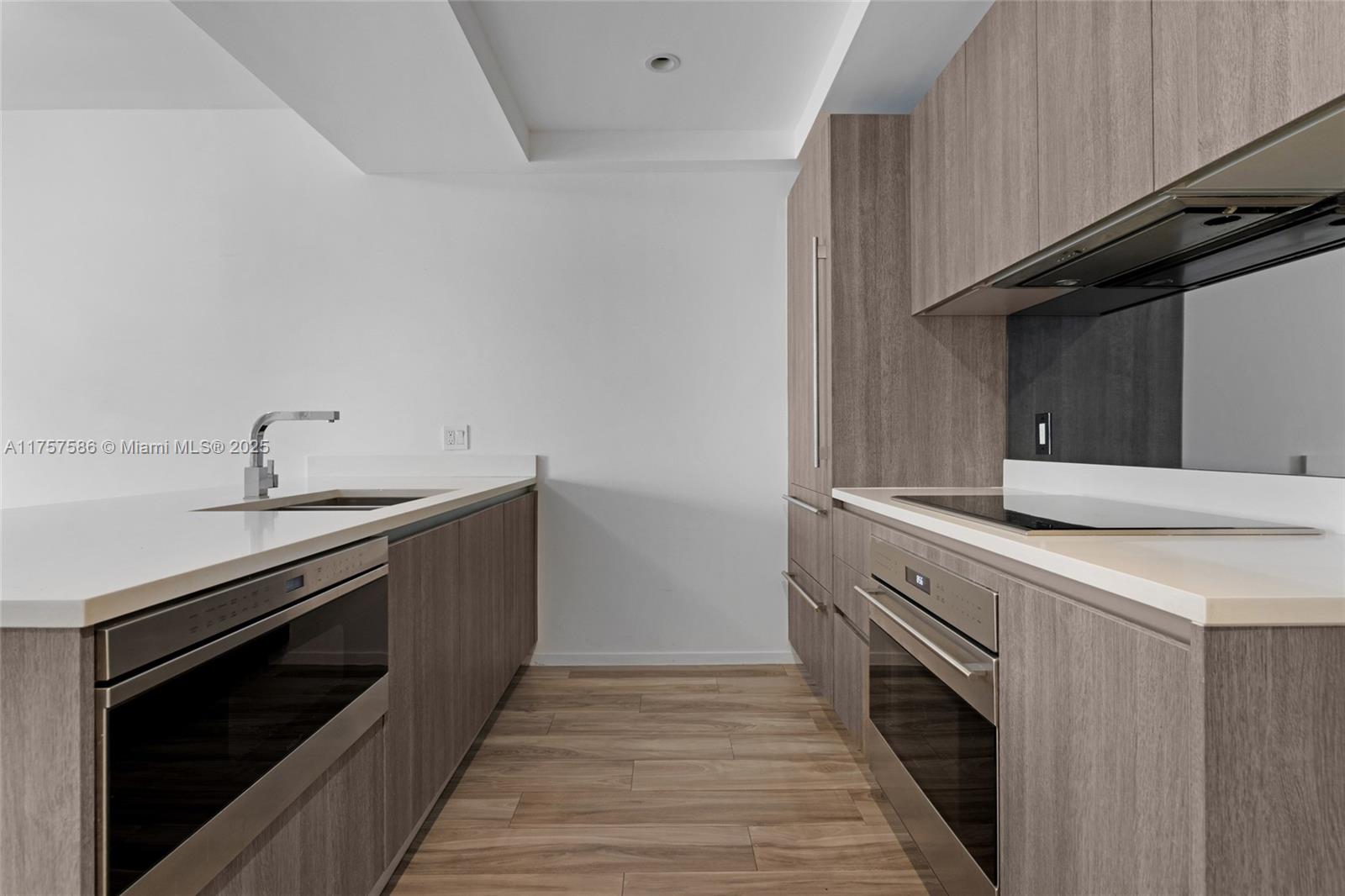 801 S Miami Ave #2508, Miami FL 33130