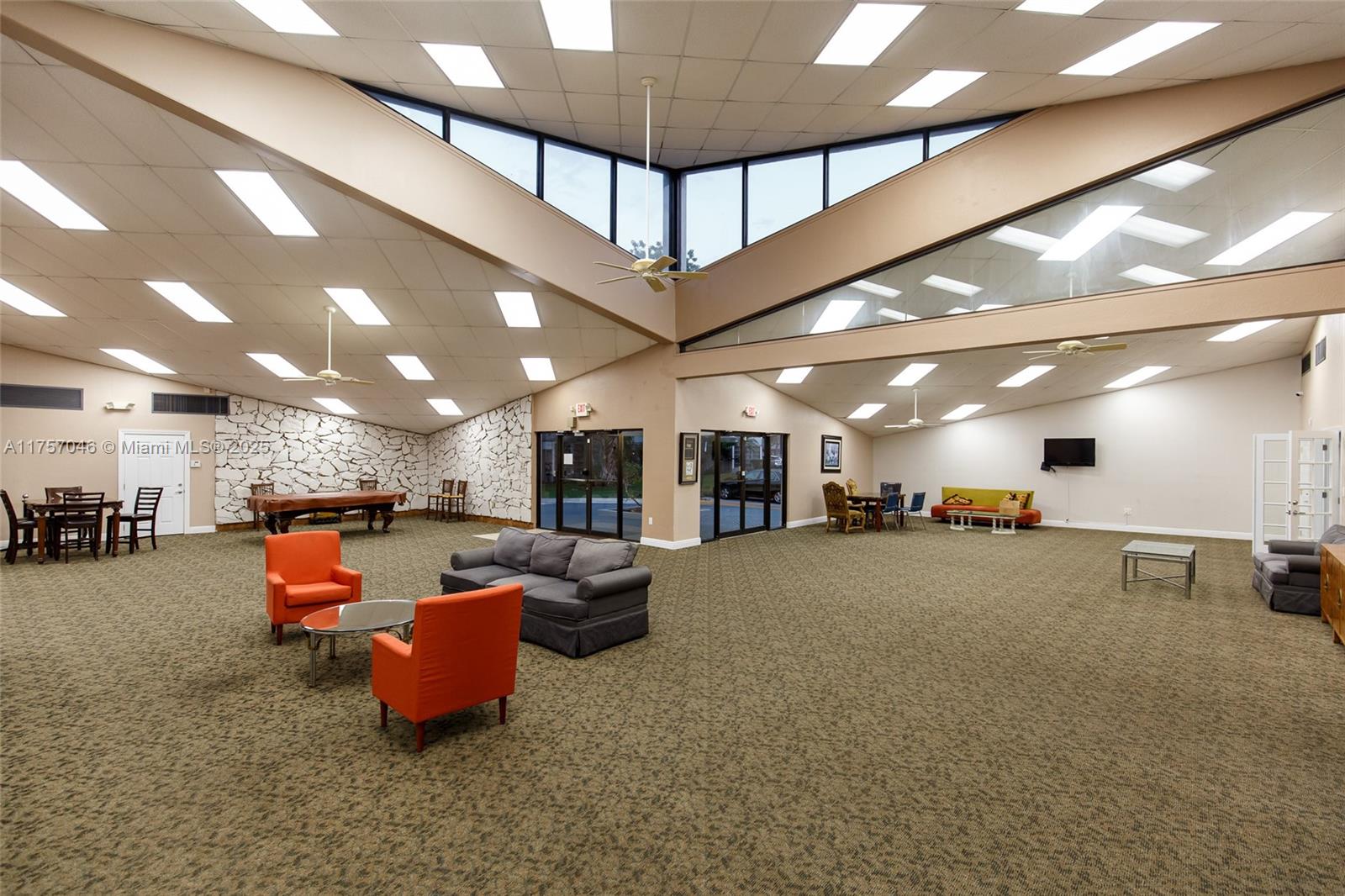 8340 Sands Point Blvd #105P, Tamarac, Florida image 37