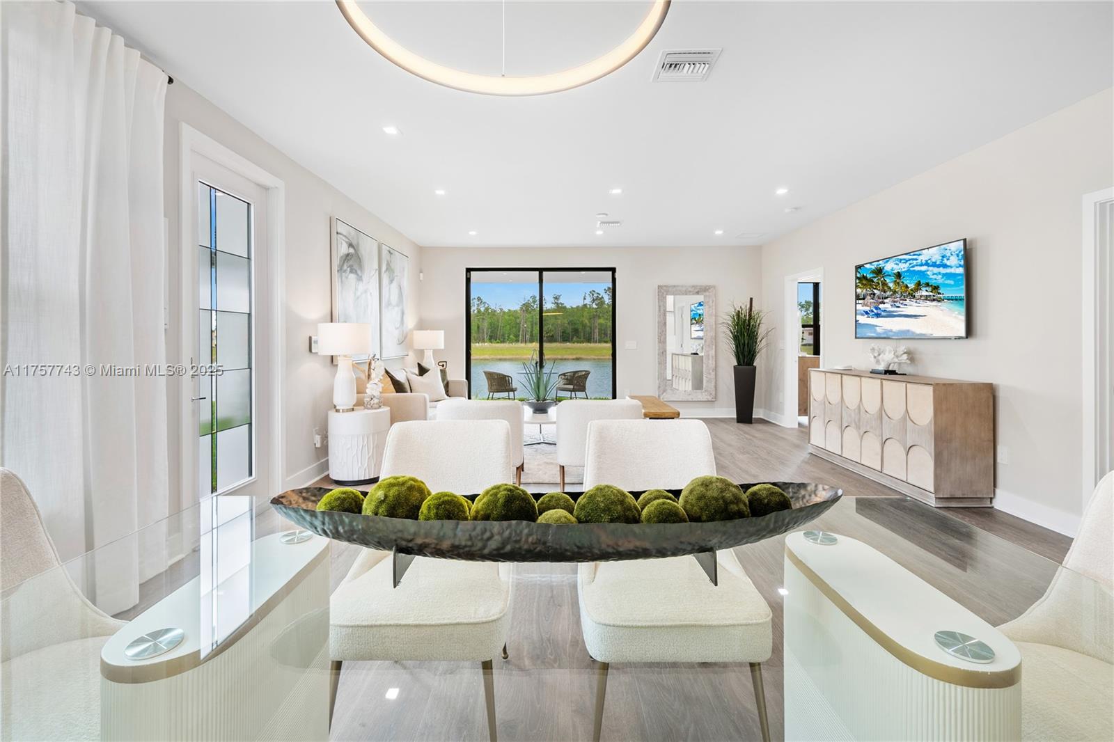 10925 Preachers Cove Ln, Fort Myers, Florida image 5