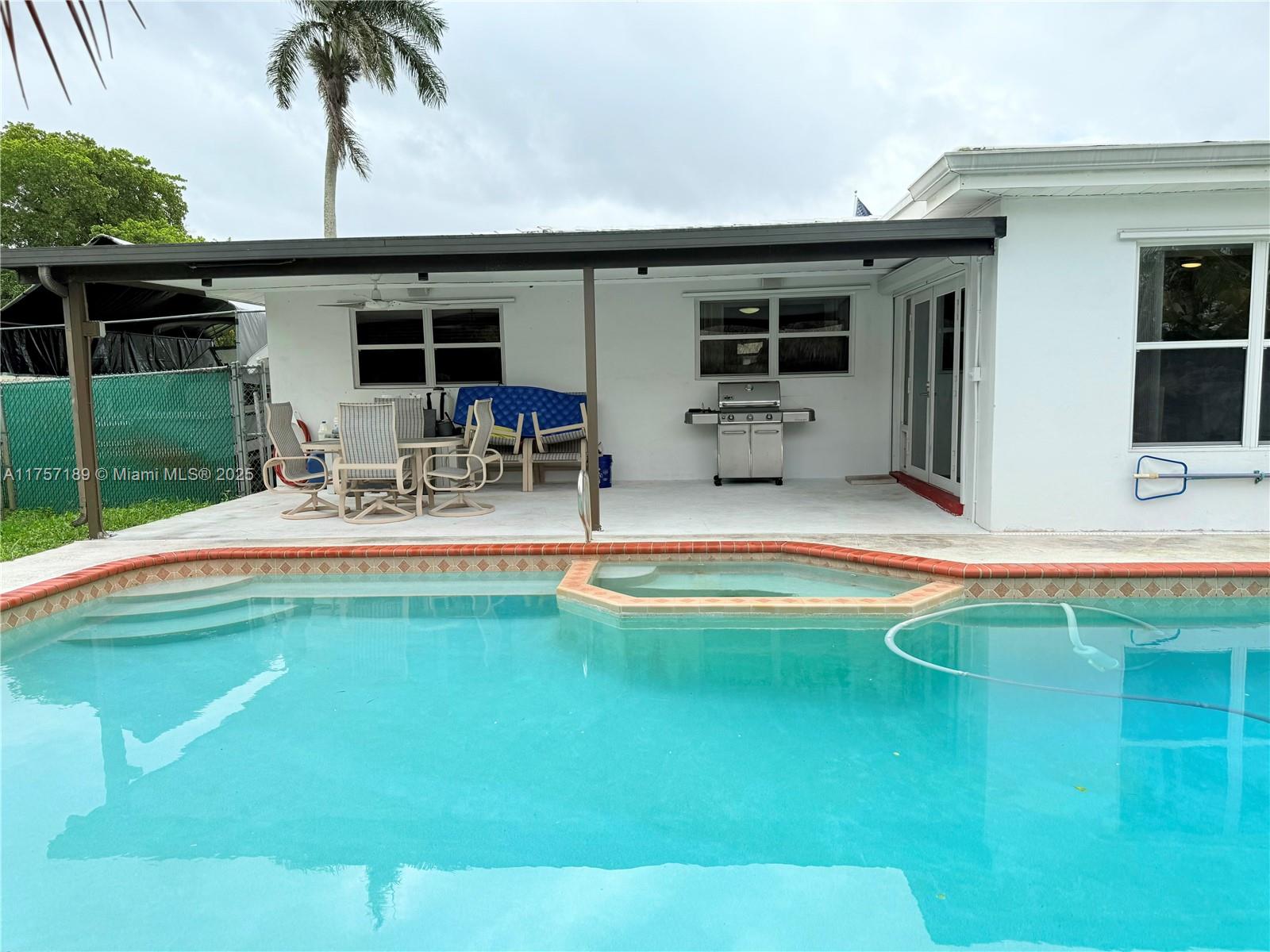 5369 Balsam Ter, Plantation, Florida image 40
