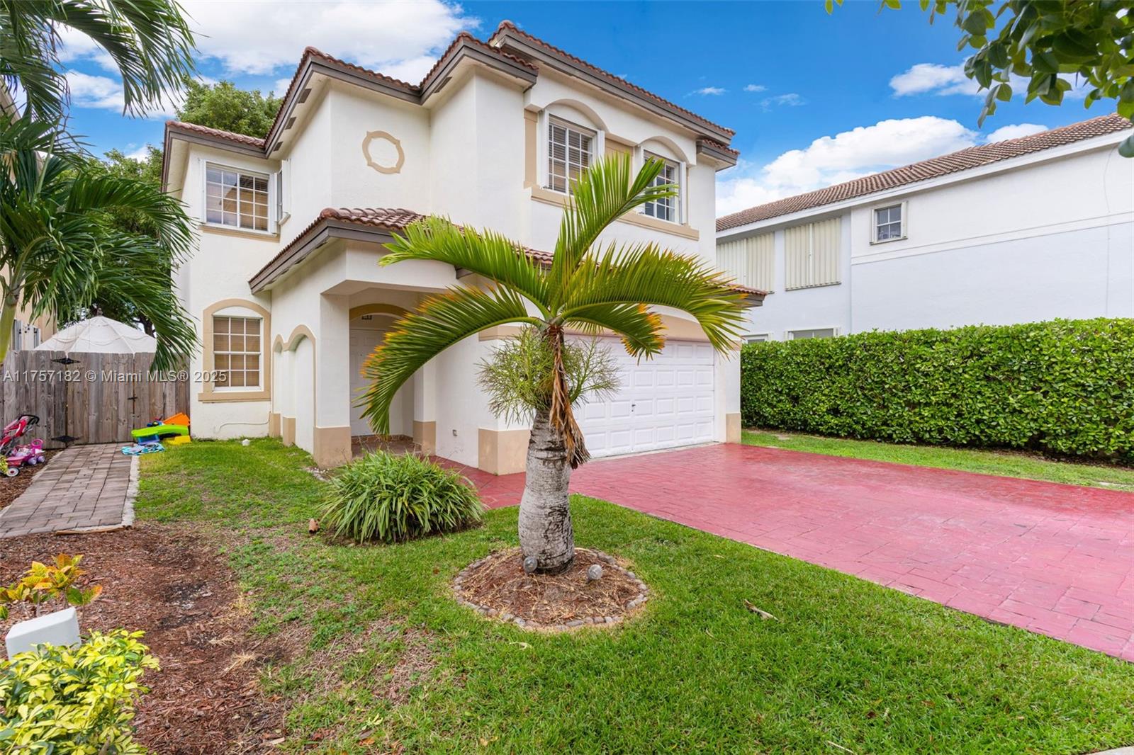 4450 NW 113th Pl, Doral, Florida image 4