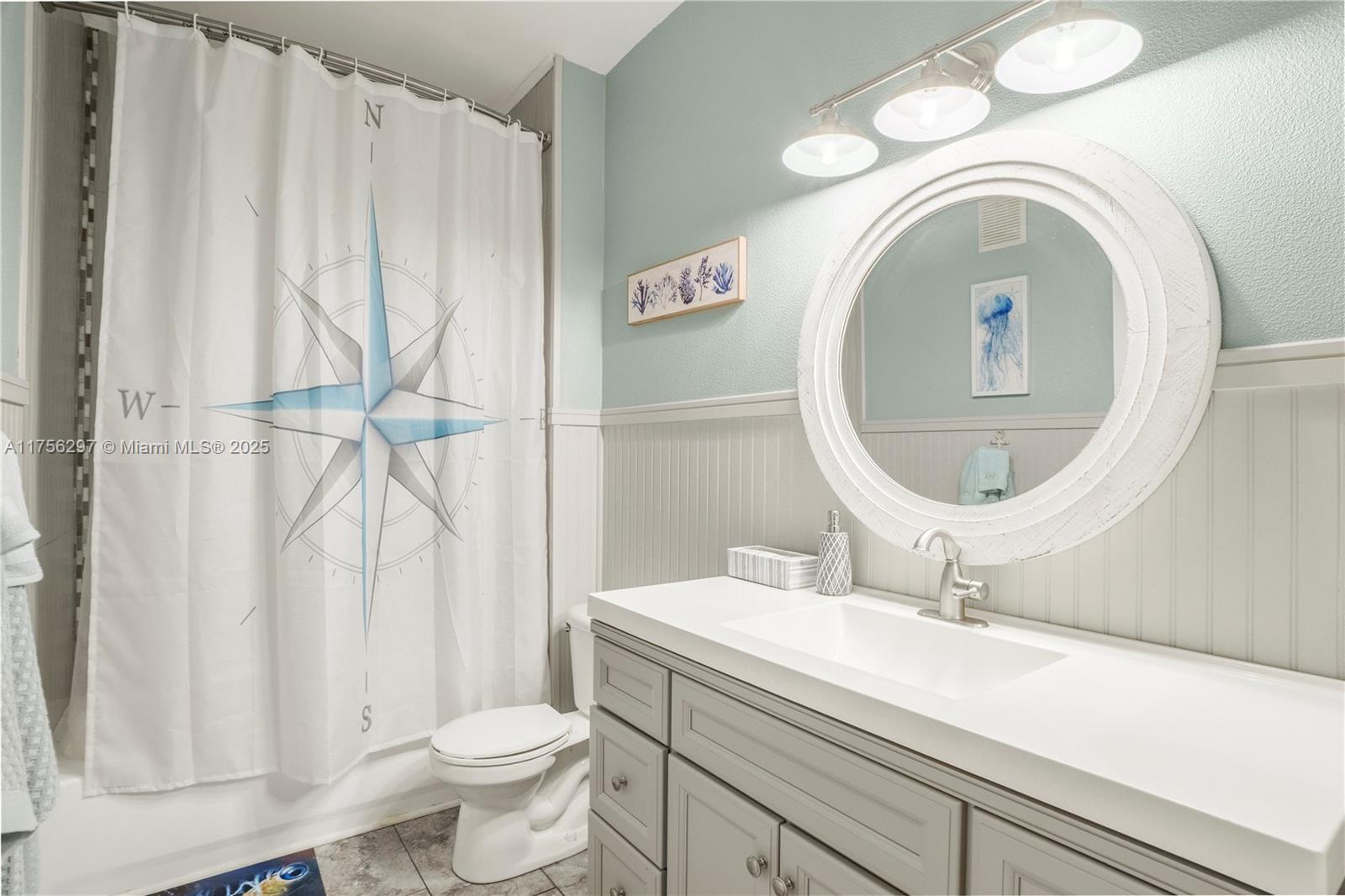 2400 E Aragon Blvd #2, Sunrise, Florida image 4
