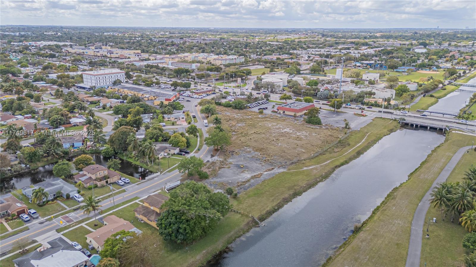 3900 NW 37th St, Lauderdale Lakes, Florida image 16