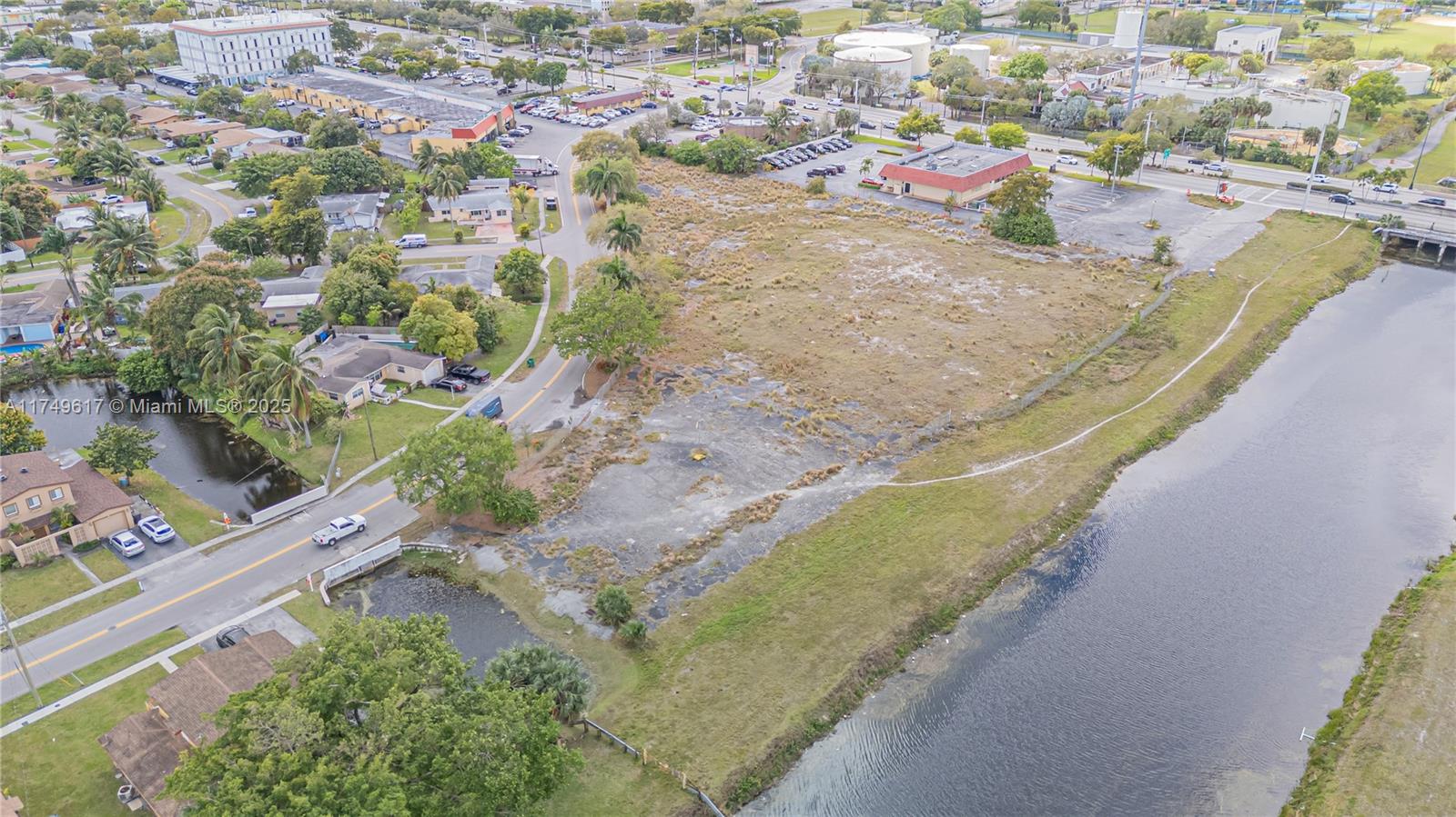 3900 NW 37th St, Lauderdale Lakes, Florida image 18