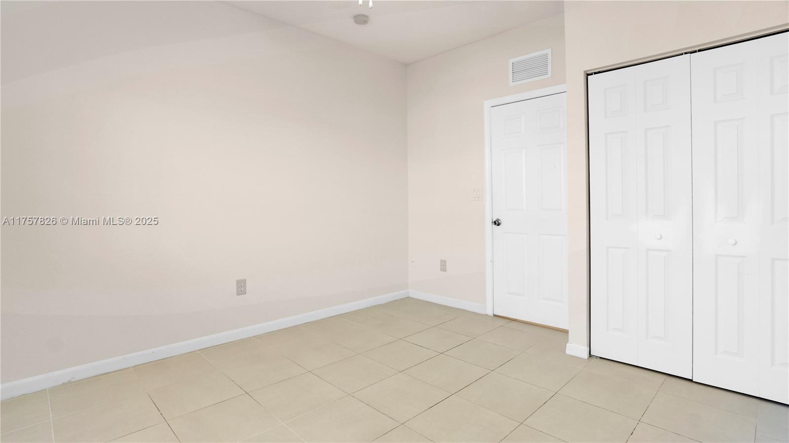 5568 Monte Carlo Ln, Margate, Florida image 43