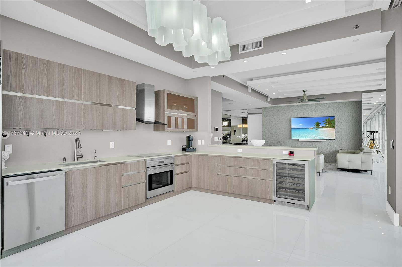 15811 Collins Ave #3601, Sunny Isles Beach FL 33160