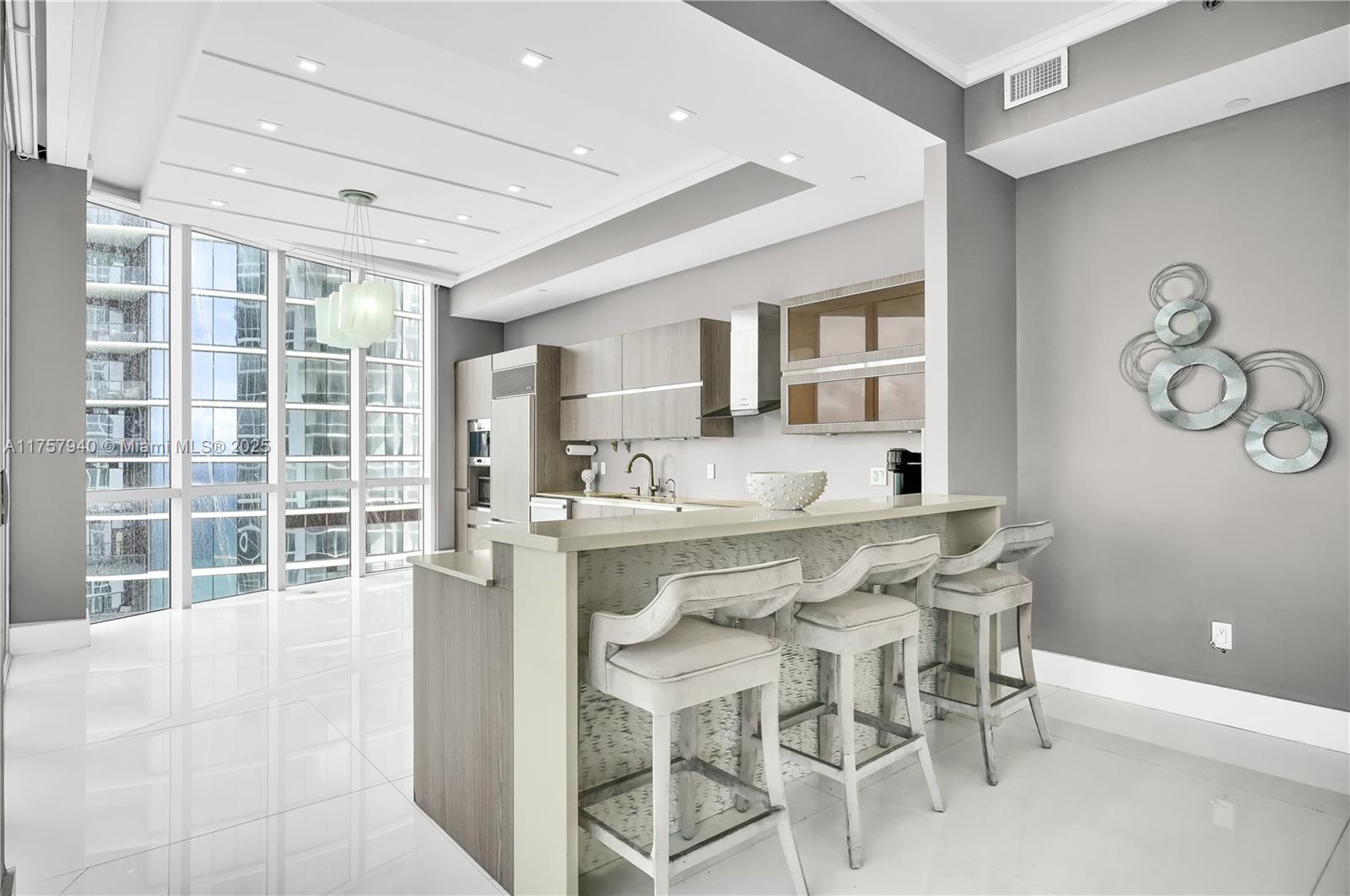 15811 Collins Ave #3601, Sunny Isles Beach FL 33160