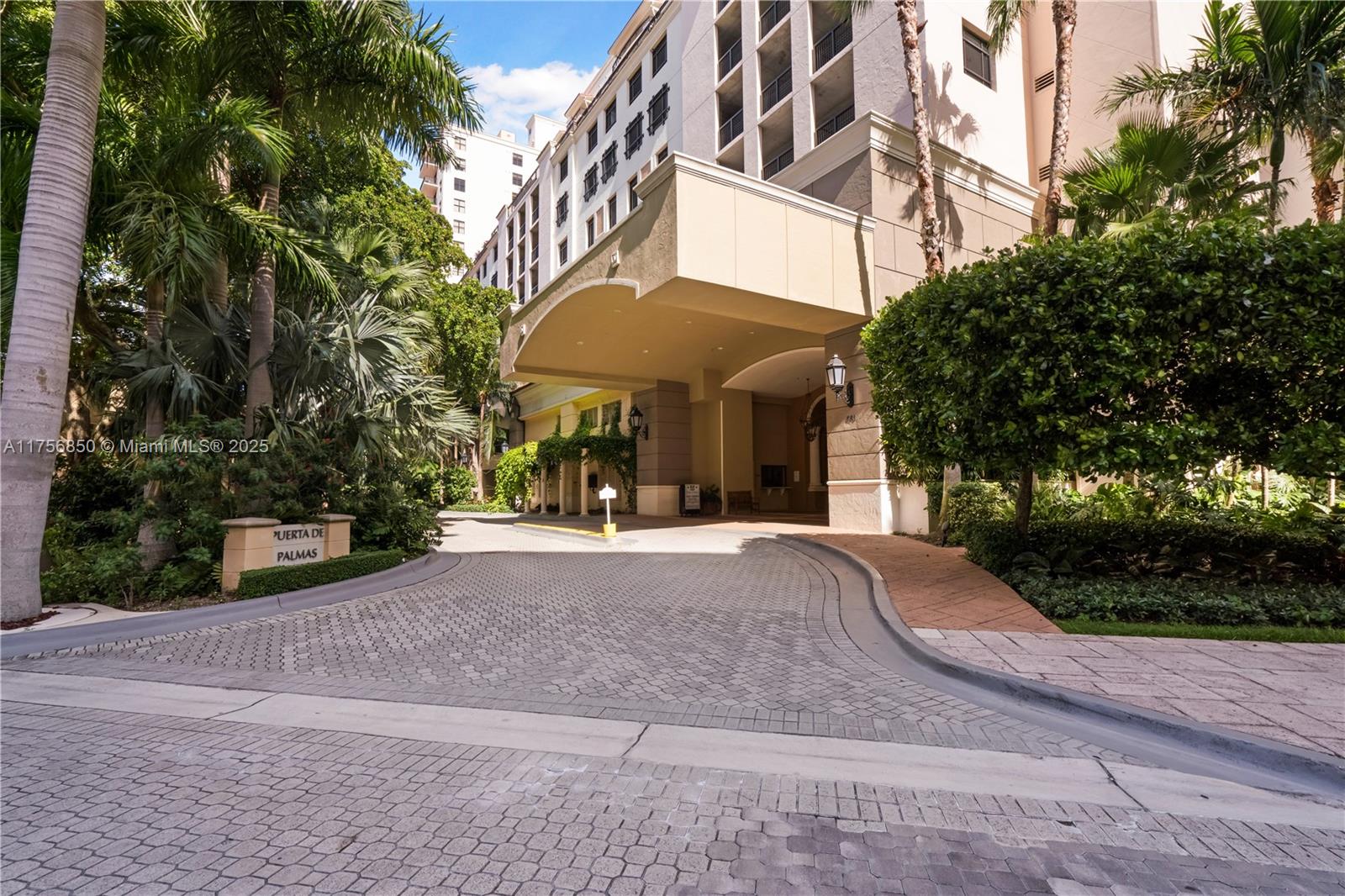888 S Douglas Rd #404, Coral Gables, Florida image 21