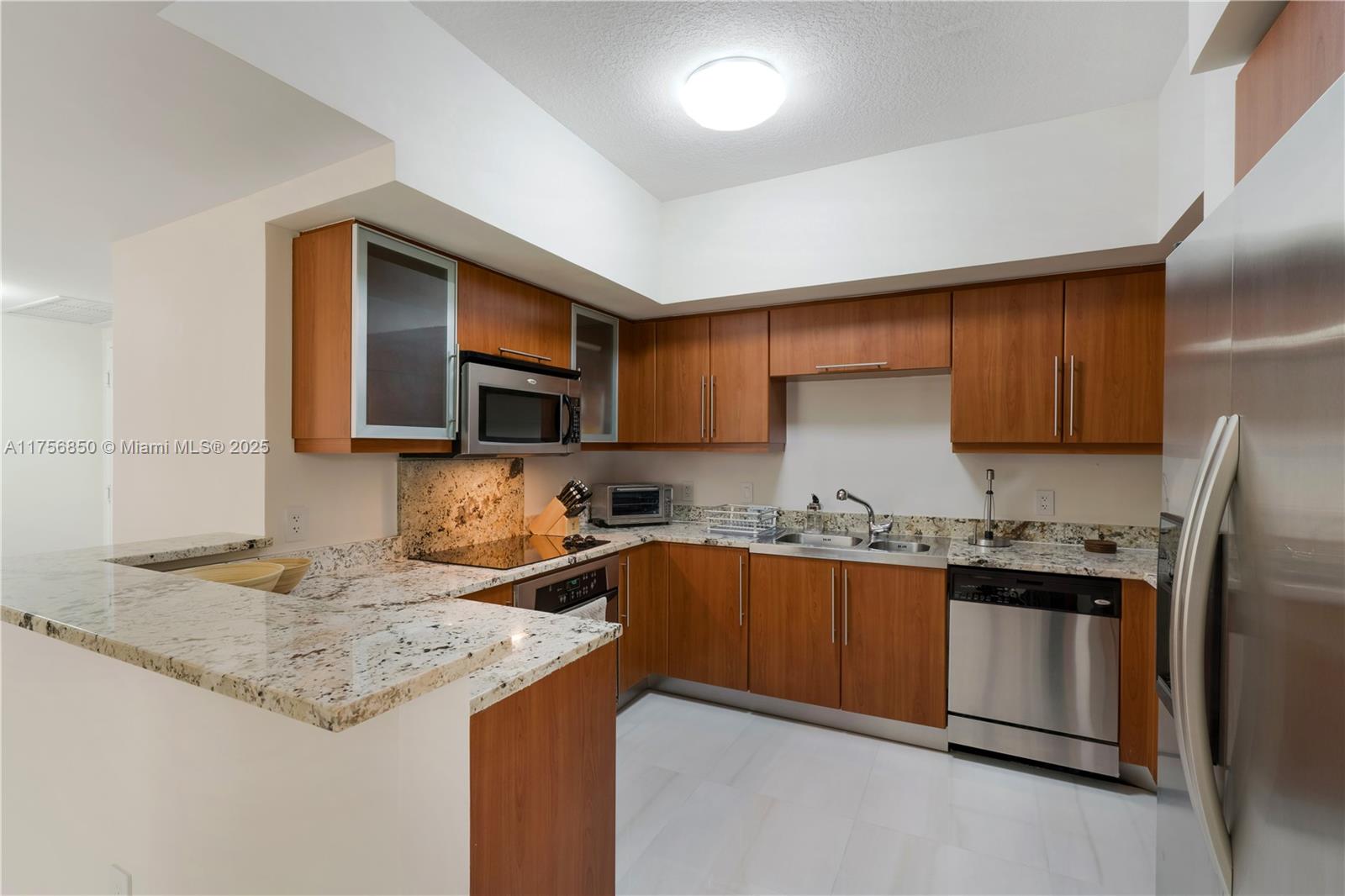 888 S Douglas Rd #404, Coral Gables, Florida image 6