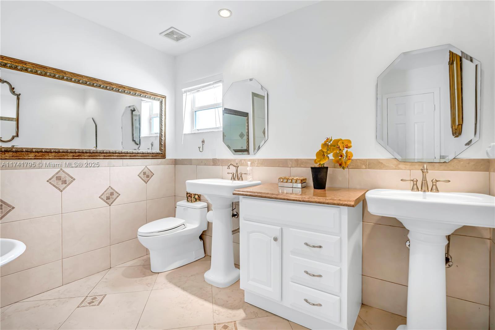8835 S Lake Park Cir S, Davie, Florida image 20