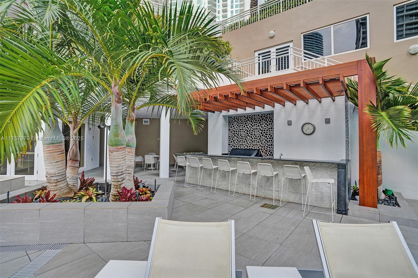 901 Brickell Key Blvd #1505, Miami FL 33131
