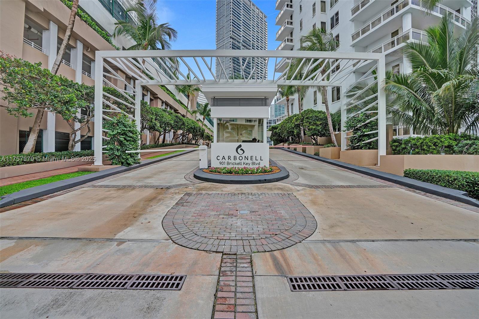901 Brickell Key Blvd #1505, Miami FL 33131