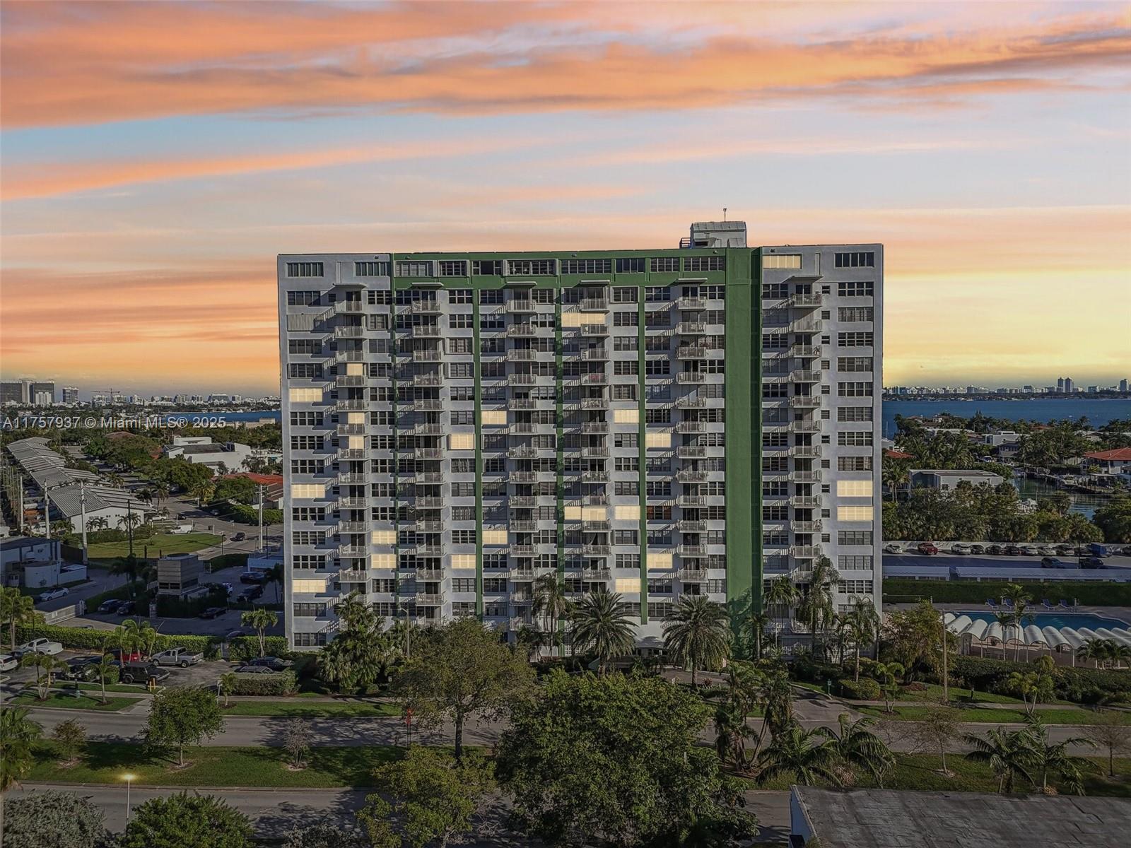 2150 Sans Souci Blvd #PH-D2, North Miami, Florida image 17