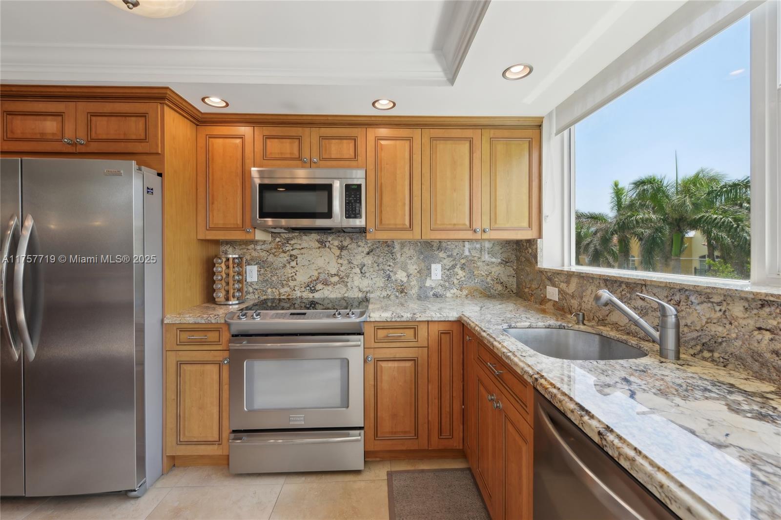 1236 Hillsboro Mile #403, Hillsboro Beach, Florida image 12