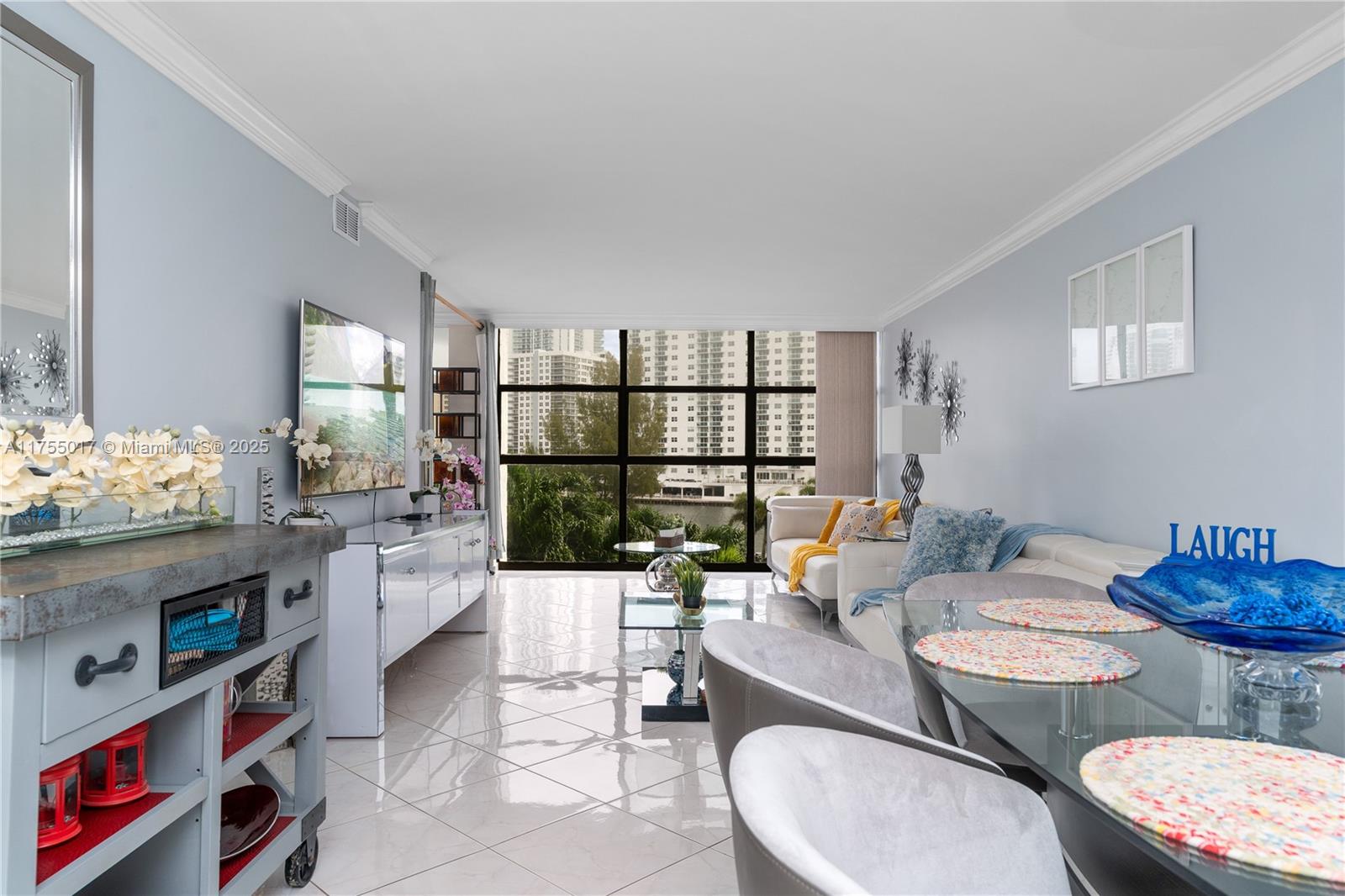 600 Parkview Dr #404, Hallandale Beach, Florida image 3