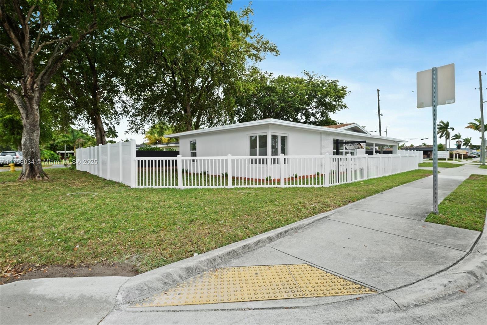 3317 N Andrews Ave, Oakland Park, Florida image 4