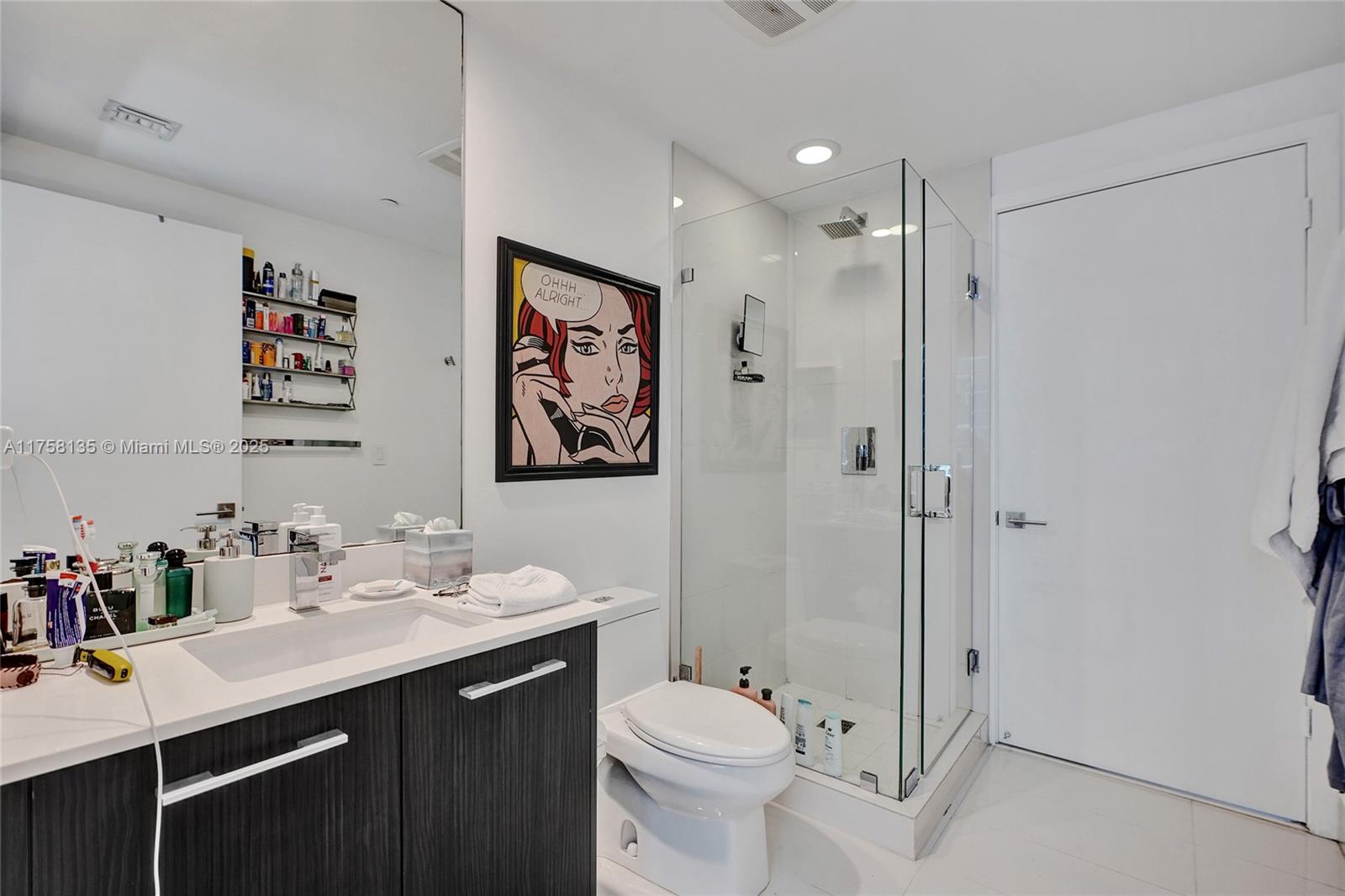 55 SW 9th St #1901, Miami FL 33130