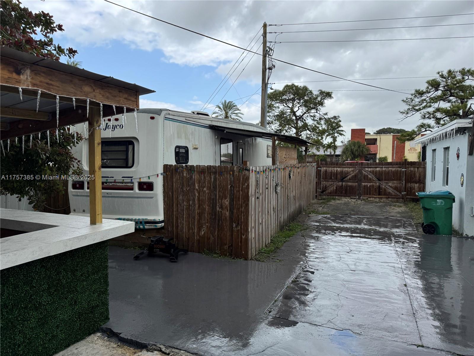 2380 NW 133rd St, Miami, Florida image 18