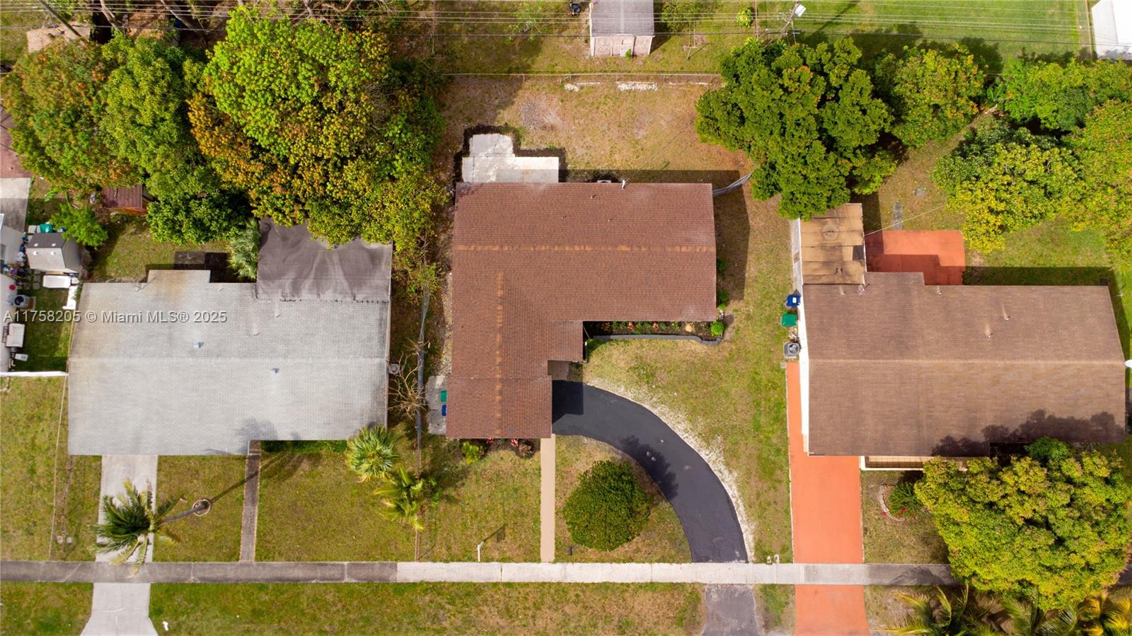 4821 NW 12th Ct, Lauderhill, Florida image 28