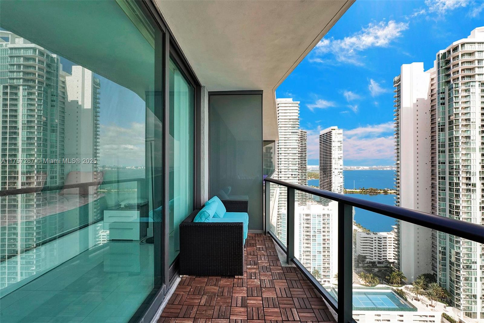 460 NE 28th St #3403, Miami FL 33137