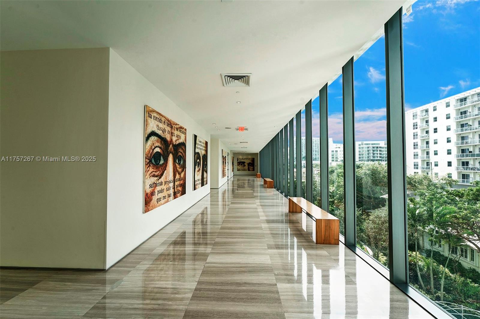 460 NE 28th St #3403, Miami FL 33137