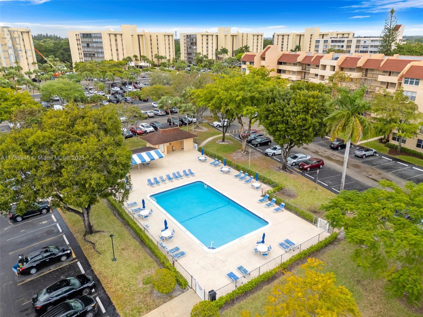 7080 Environ Blvd #226, Lauderhill, Florida image 26