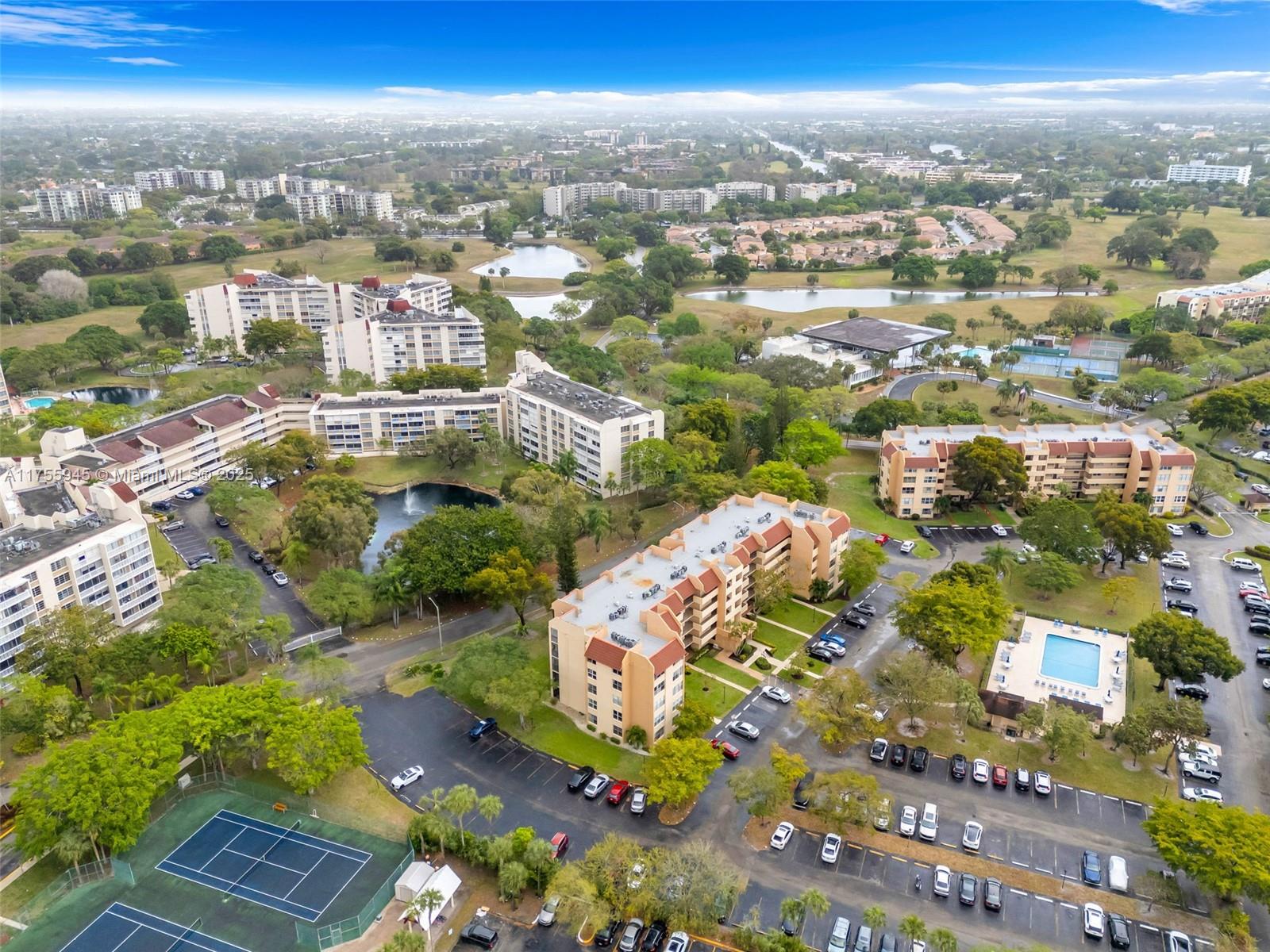 7080 Environ Blvd #226, Lauderhill, Florida image 28