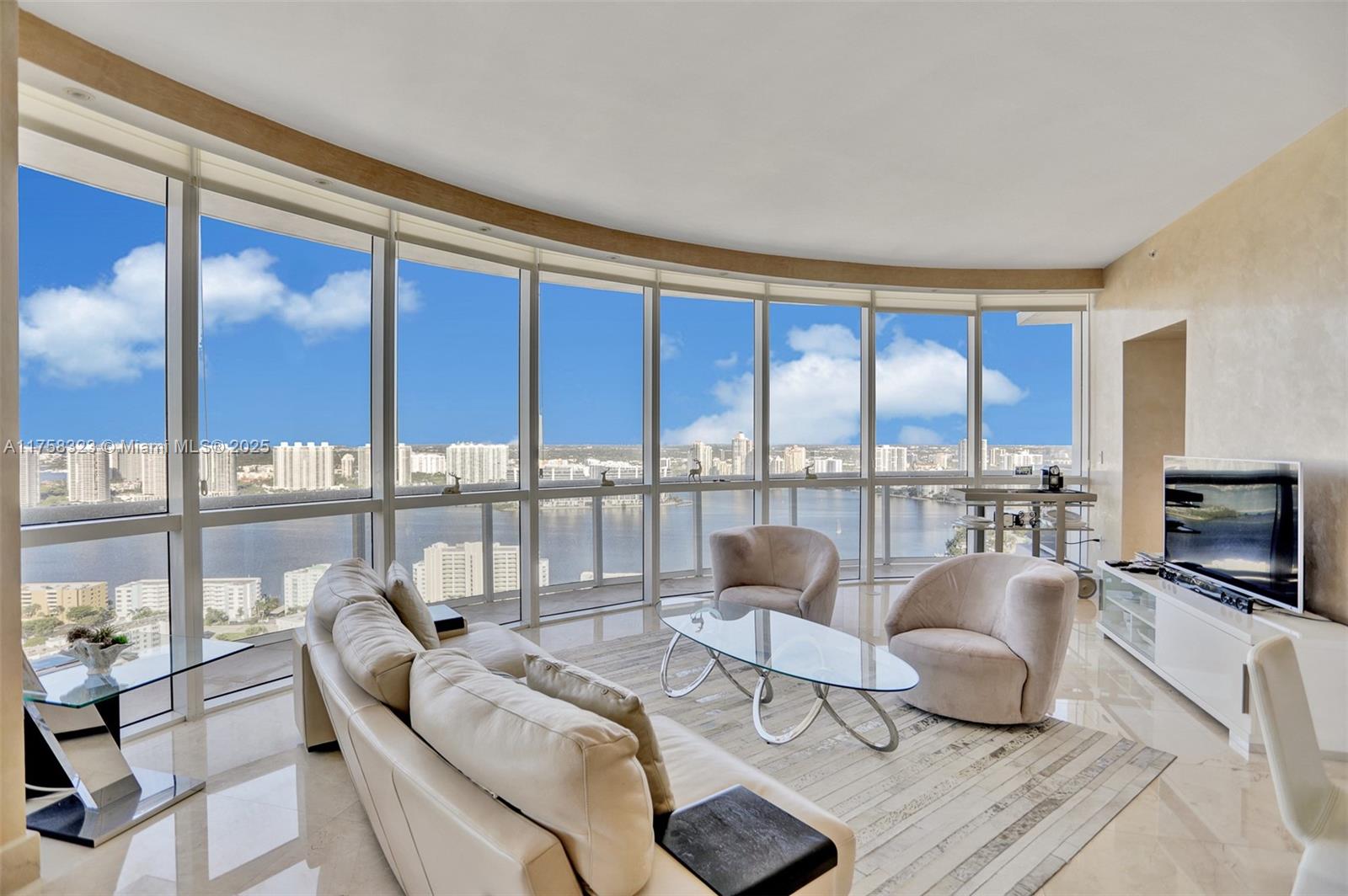 Apartamento en Alquiler en Sunny Isles Beach, FL