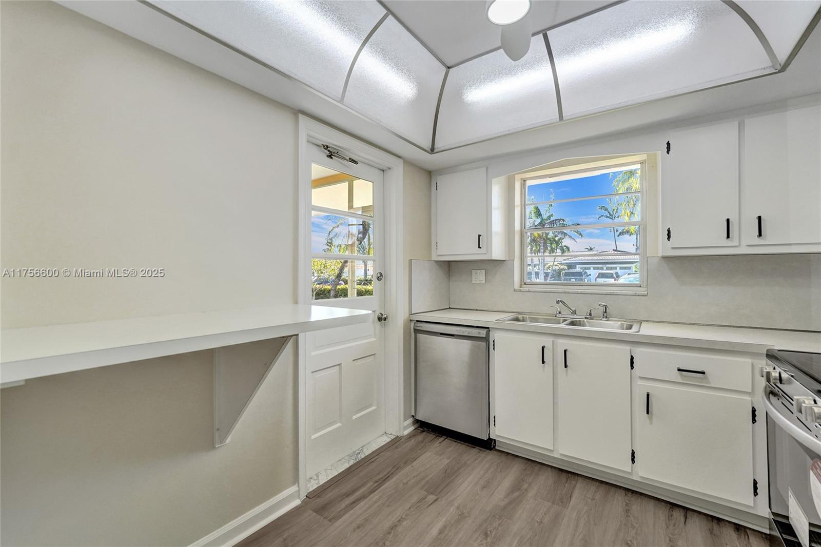 2121 NE 68th St #104, Fort Lauderdale, Florida image 27