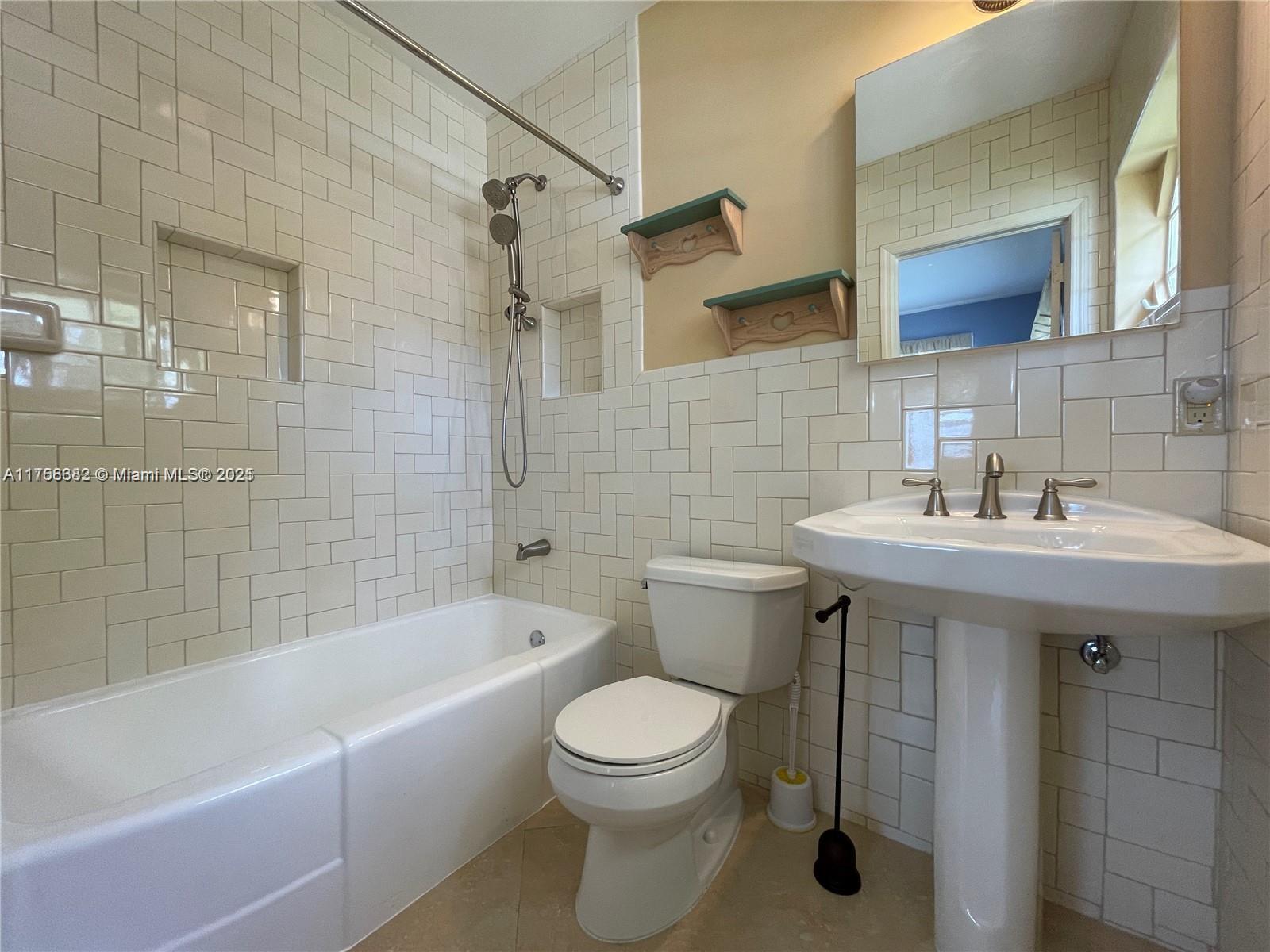 Listing Photo 23