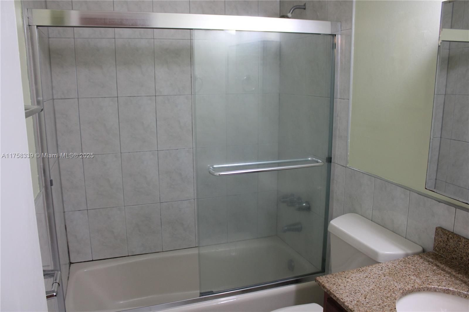 1326 SW 124th Pl, Miami, Florida image 32