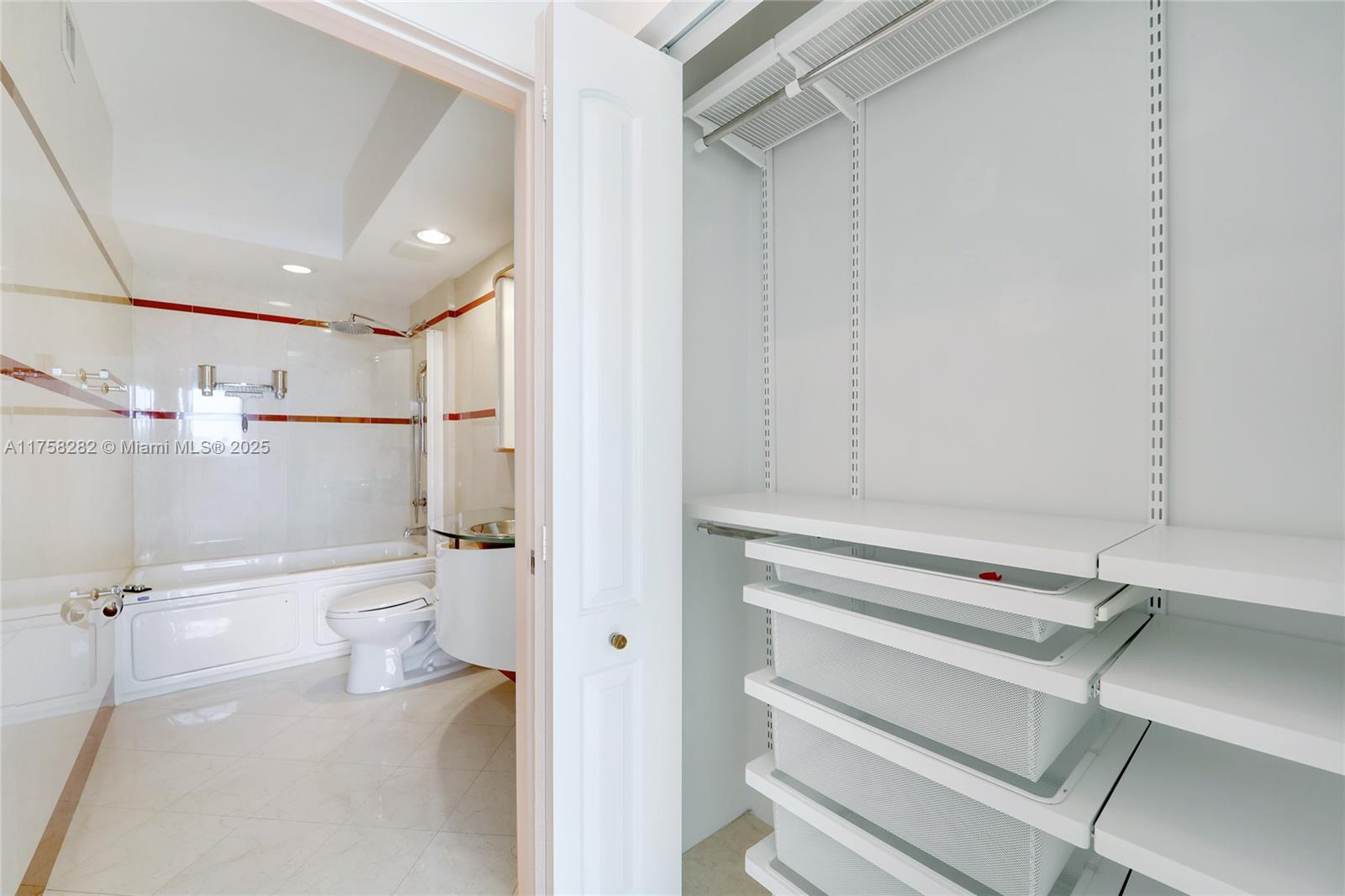 110 Washington Ave #2607, Miami Beach FL 33139