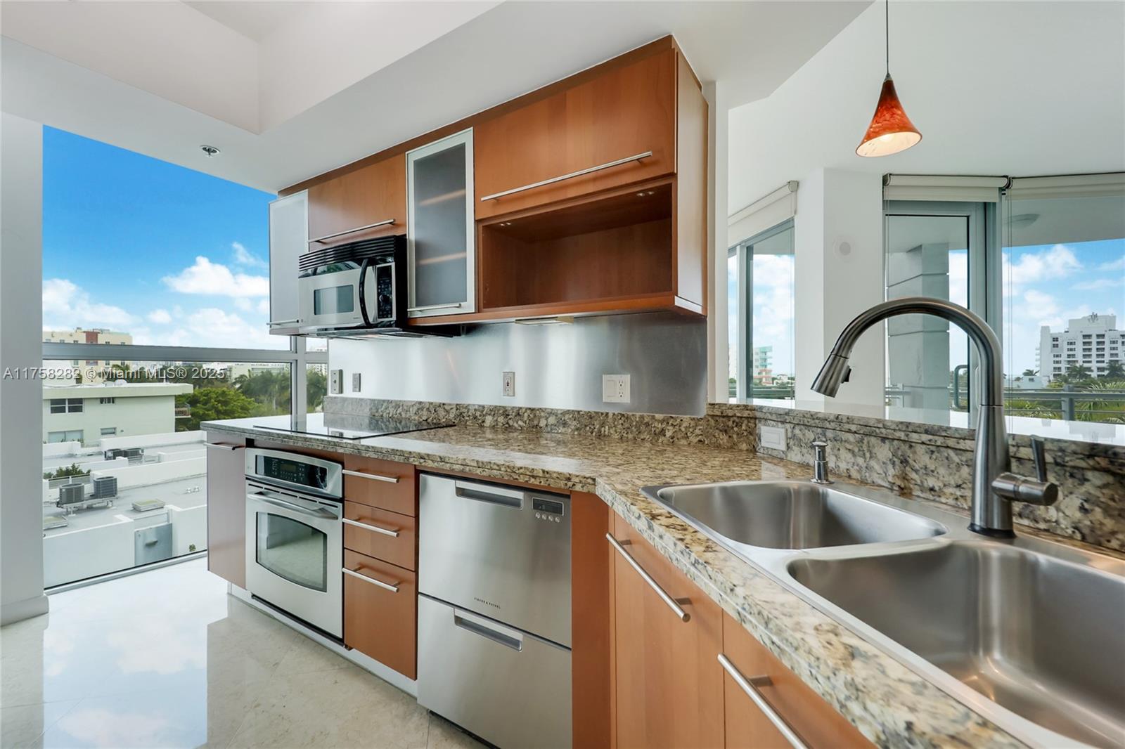 110 Washington Ave #2607, Miami Beach FL 33139