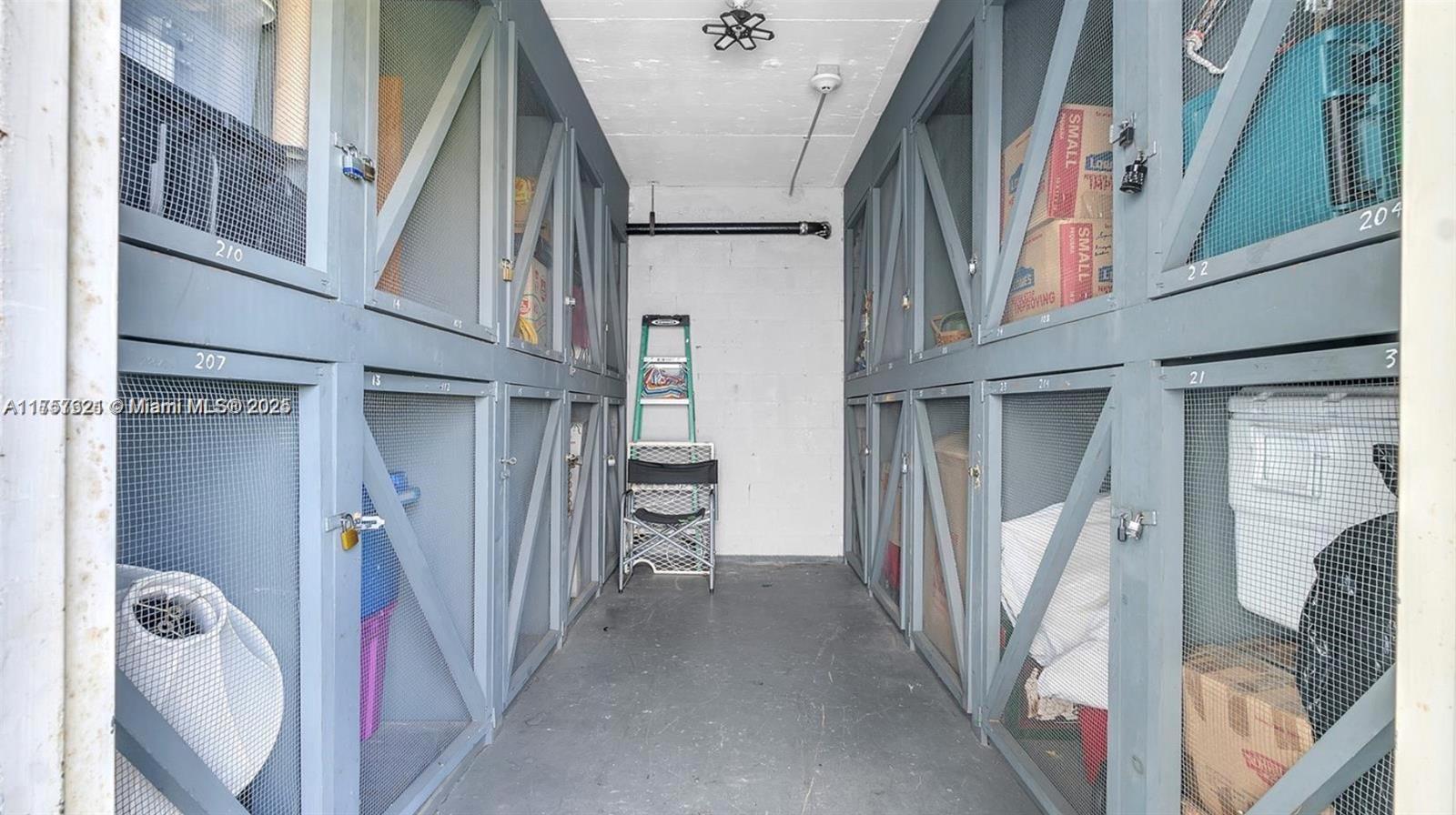 Listing Photo 17