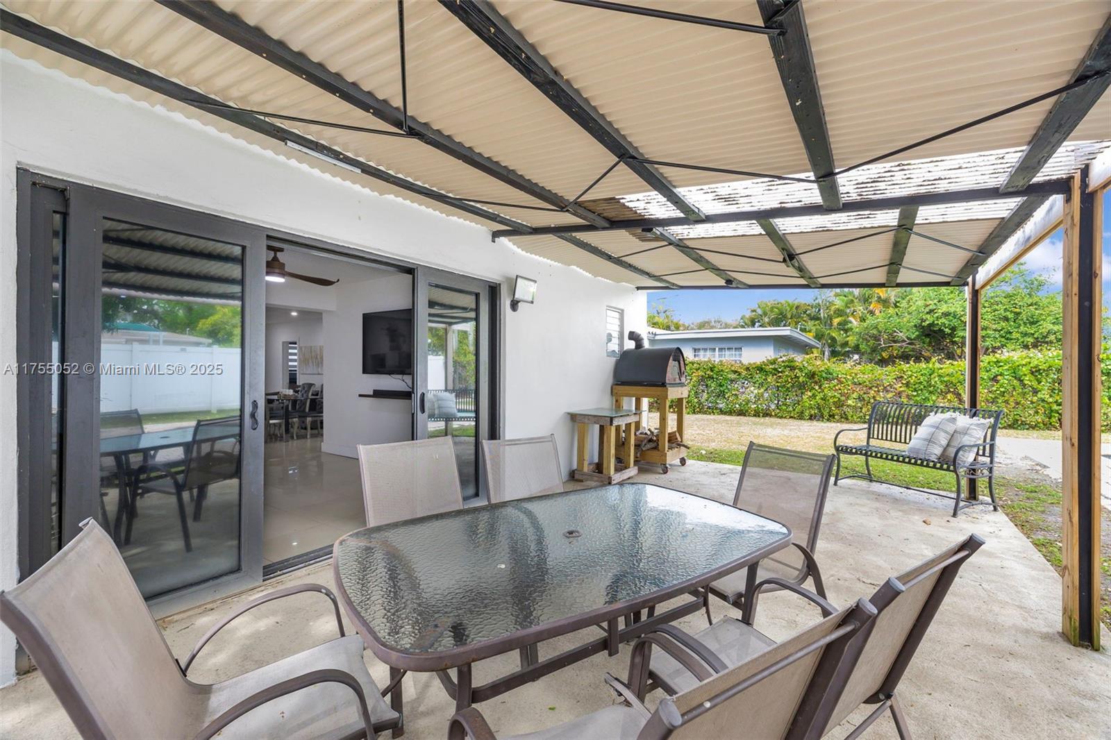 17001 NE 8th Pl, North Miami Beach, Florida image 31