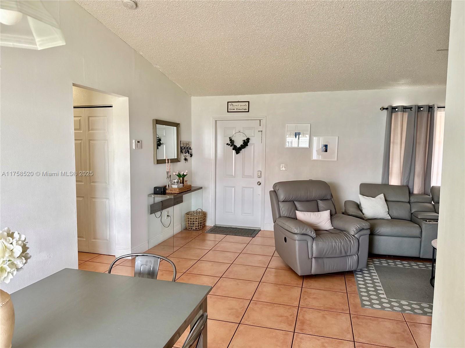13065 SW 263rd Ter, Homestead, Florida image 11