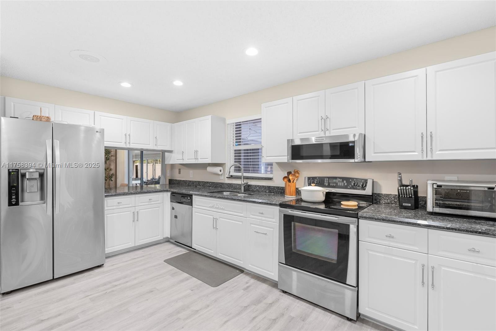 343 Sandpiper Ave, Royal Palm Beach, Florida image 10