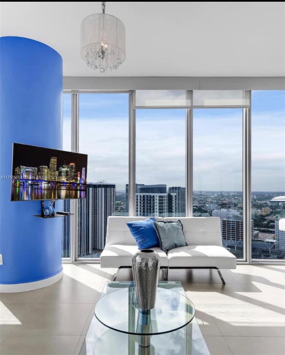 Condo for Rent in Miami, FL