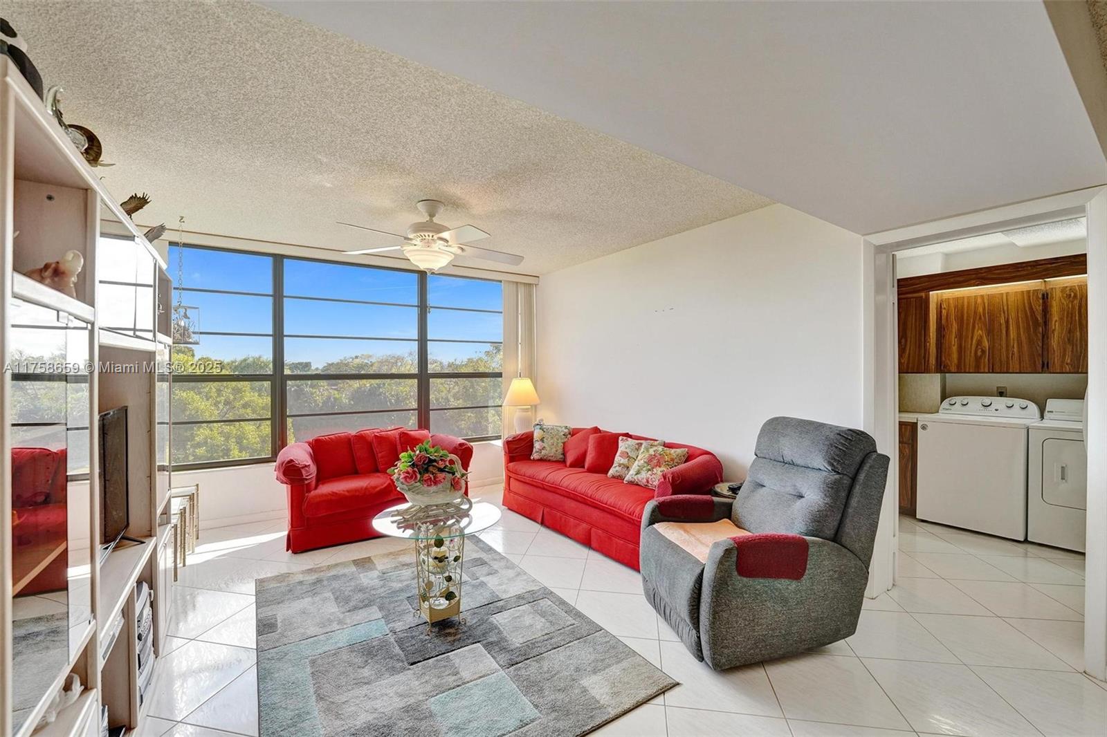 1514 Whitehall Dr #405, Davie, Florida image 28
