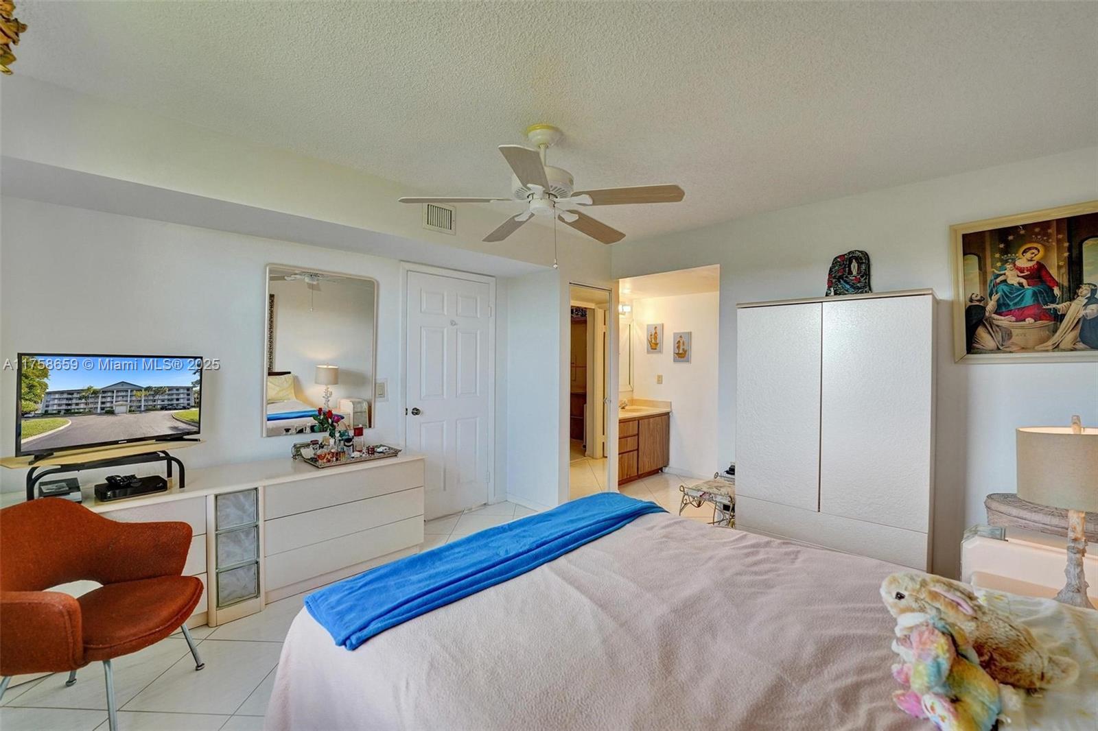 1514 Whitehall Dr #405, Davie, Florida image 37