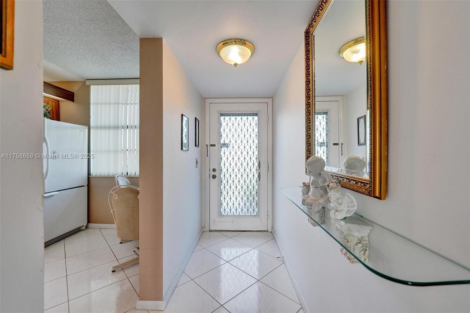 1514 Whitehall Dr #405, Davie, Florida image 6